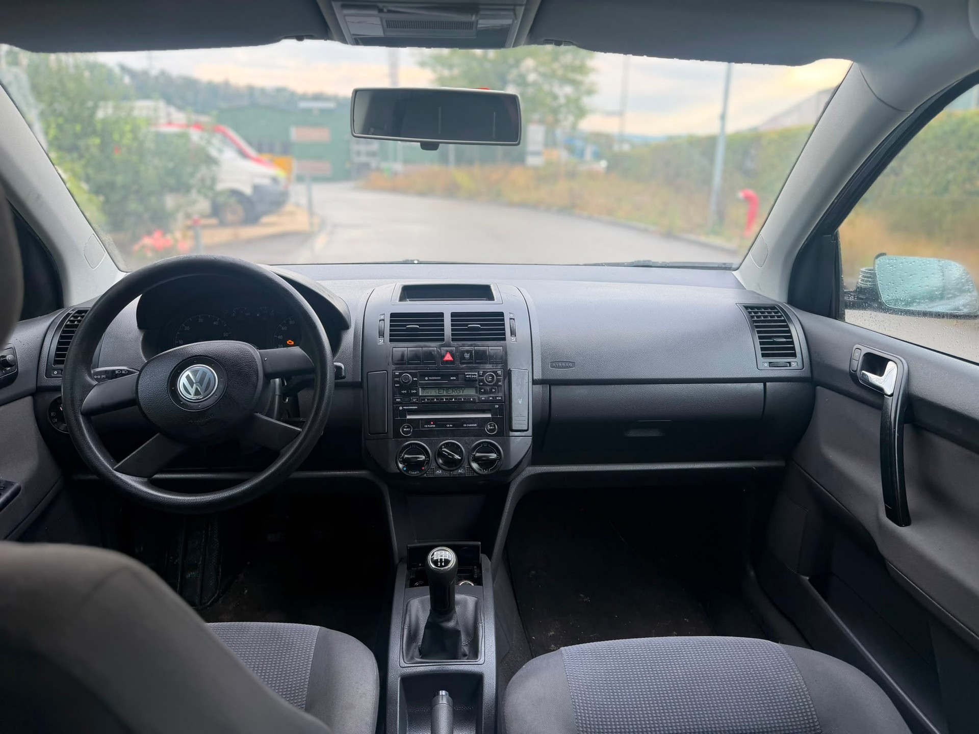 VW Polo 1.4 16V Highline-image-7