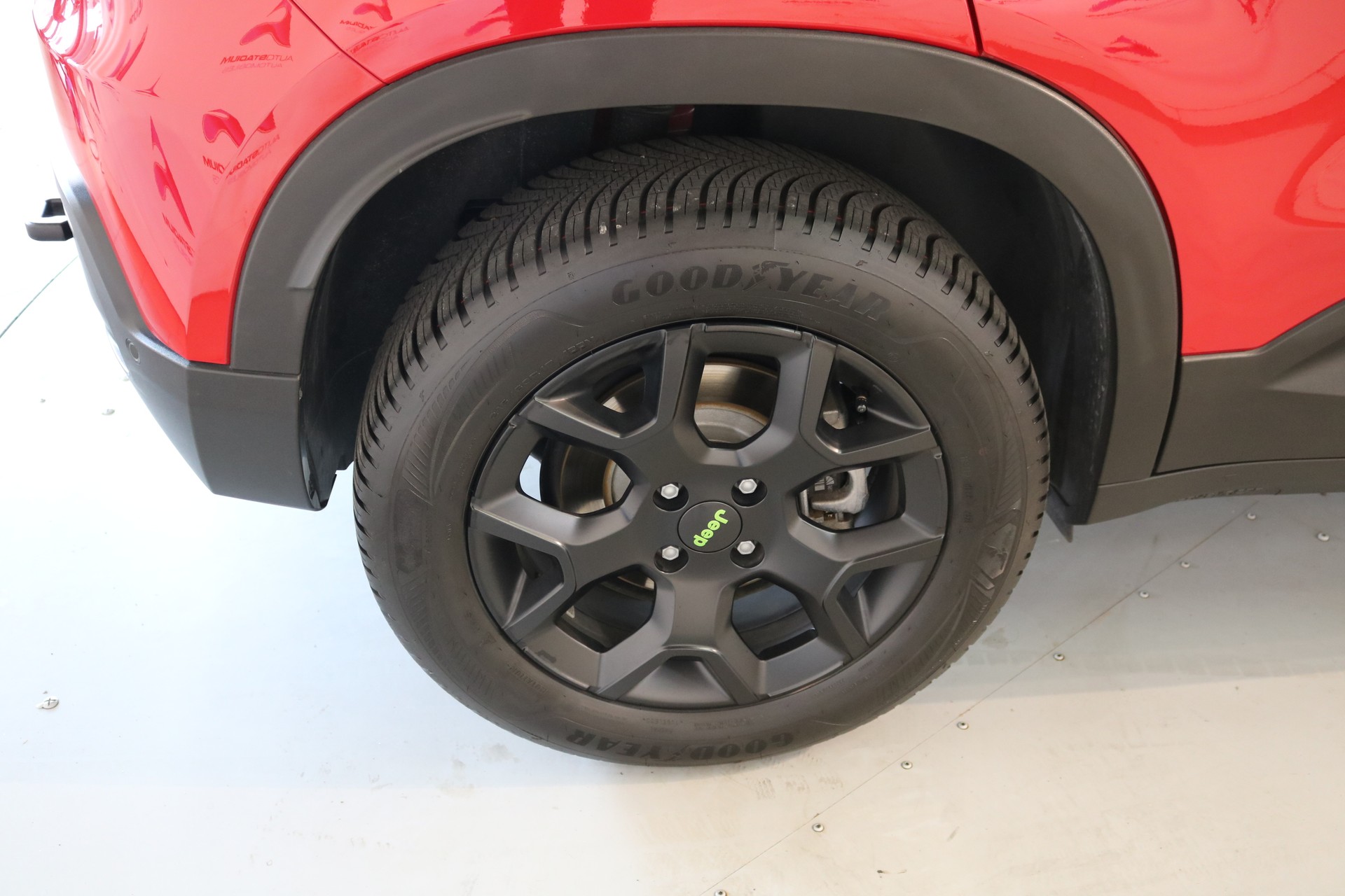 JEEP Avenger 1.2 Turbo MHEV Upland Plus 4xe-image-23
