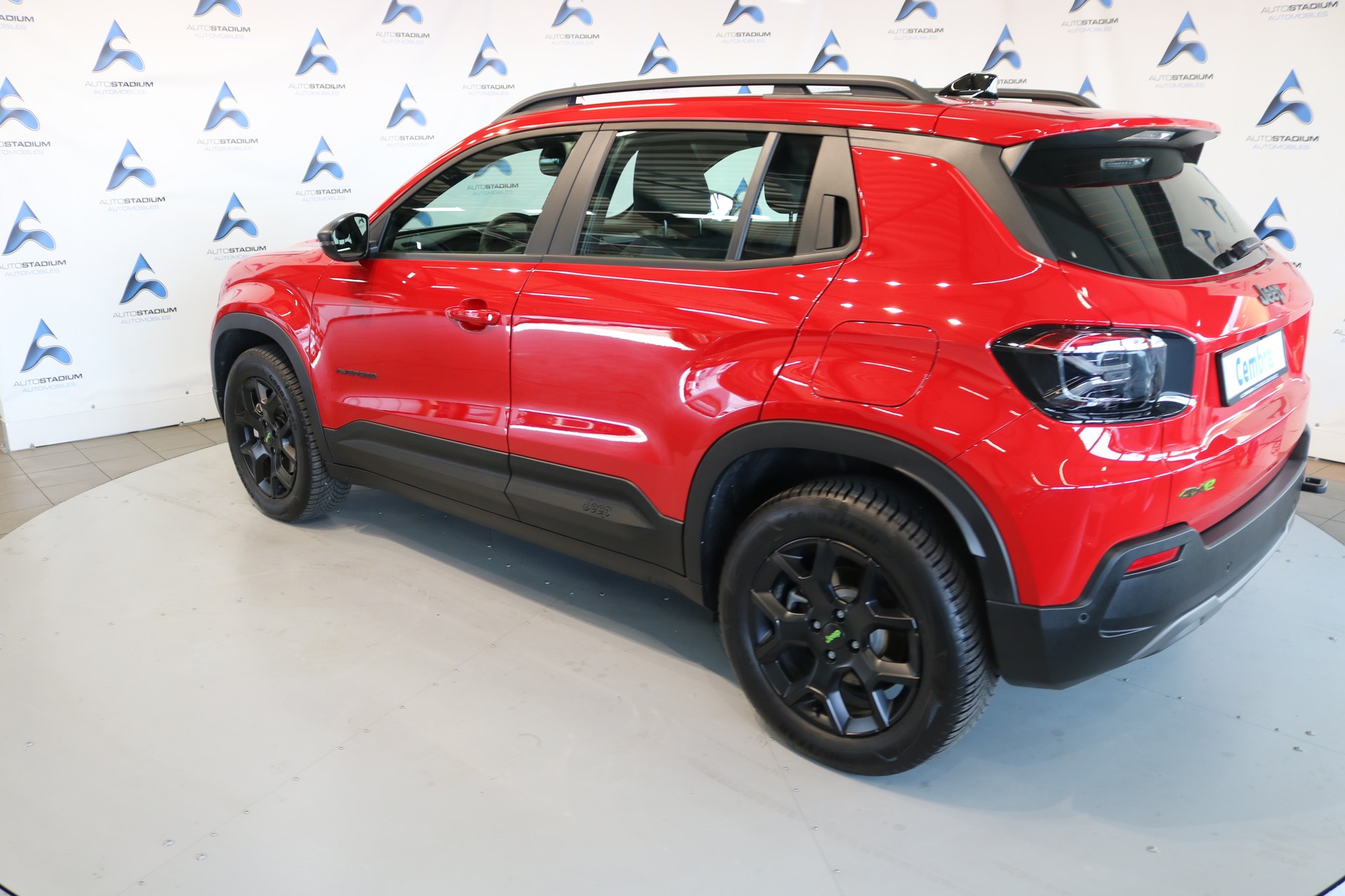 JEEP Avenger 1.2 Turbo MHEV Upland Plus 4xe-image-12
