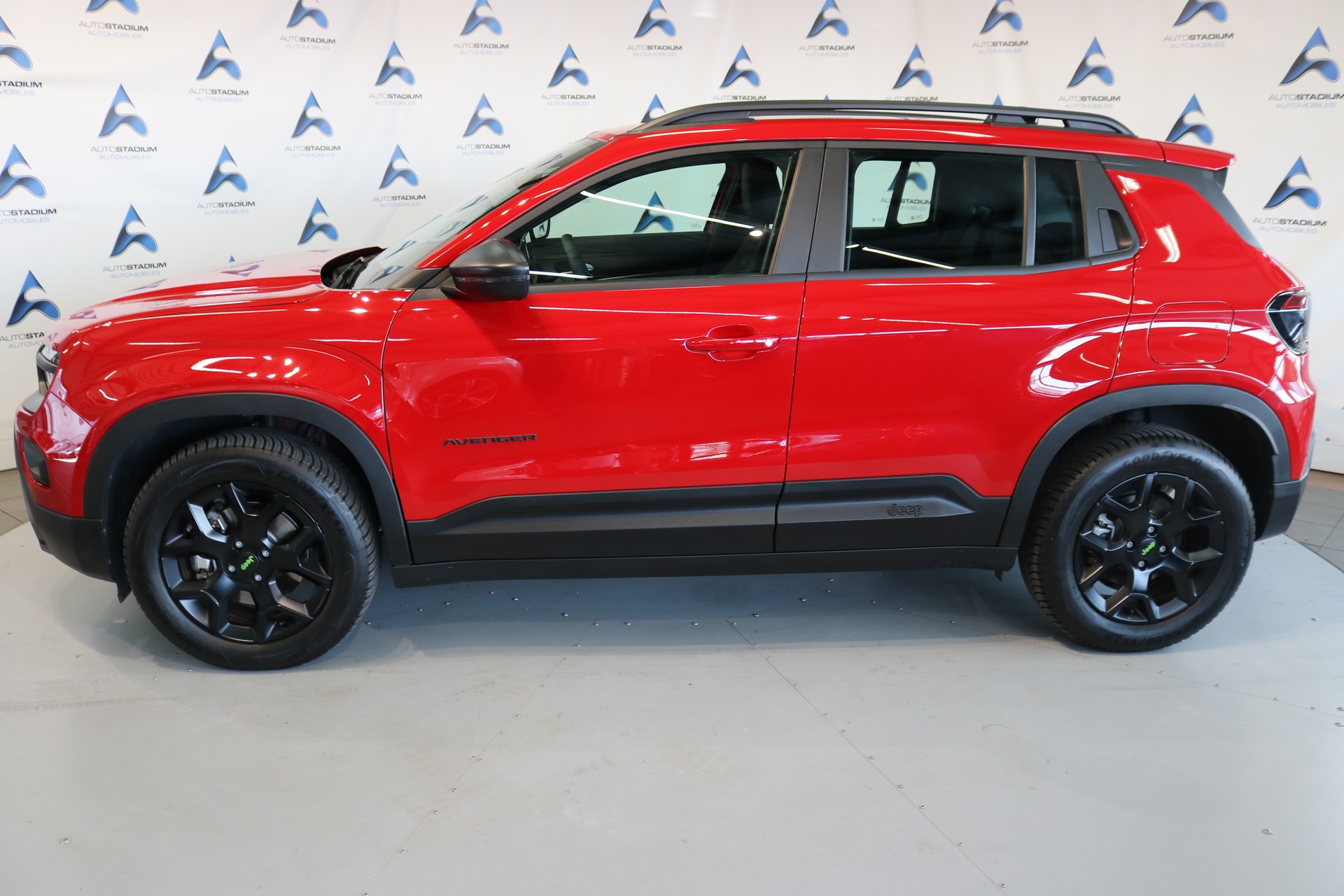 JEEP Avenger 1.2 Turbo MHEV Upland Plus 4xe-image-10