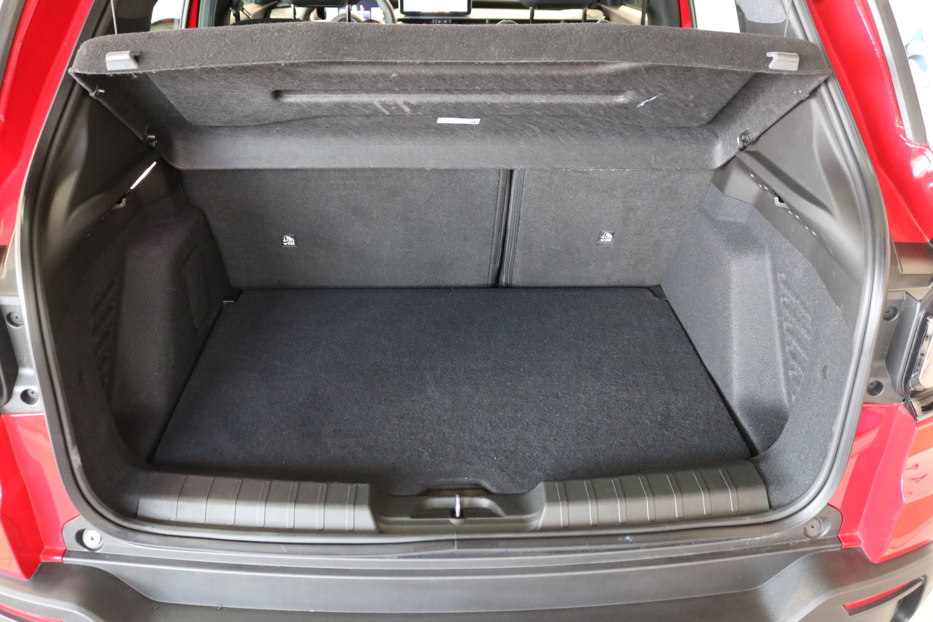 JEEP Avenger 1.2 Turbo MHEV Upland Plus 4xe-image-39