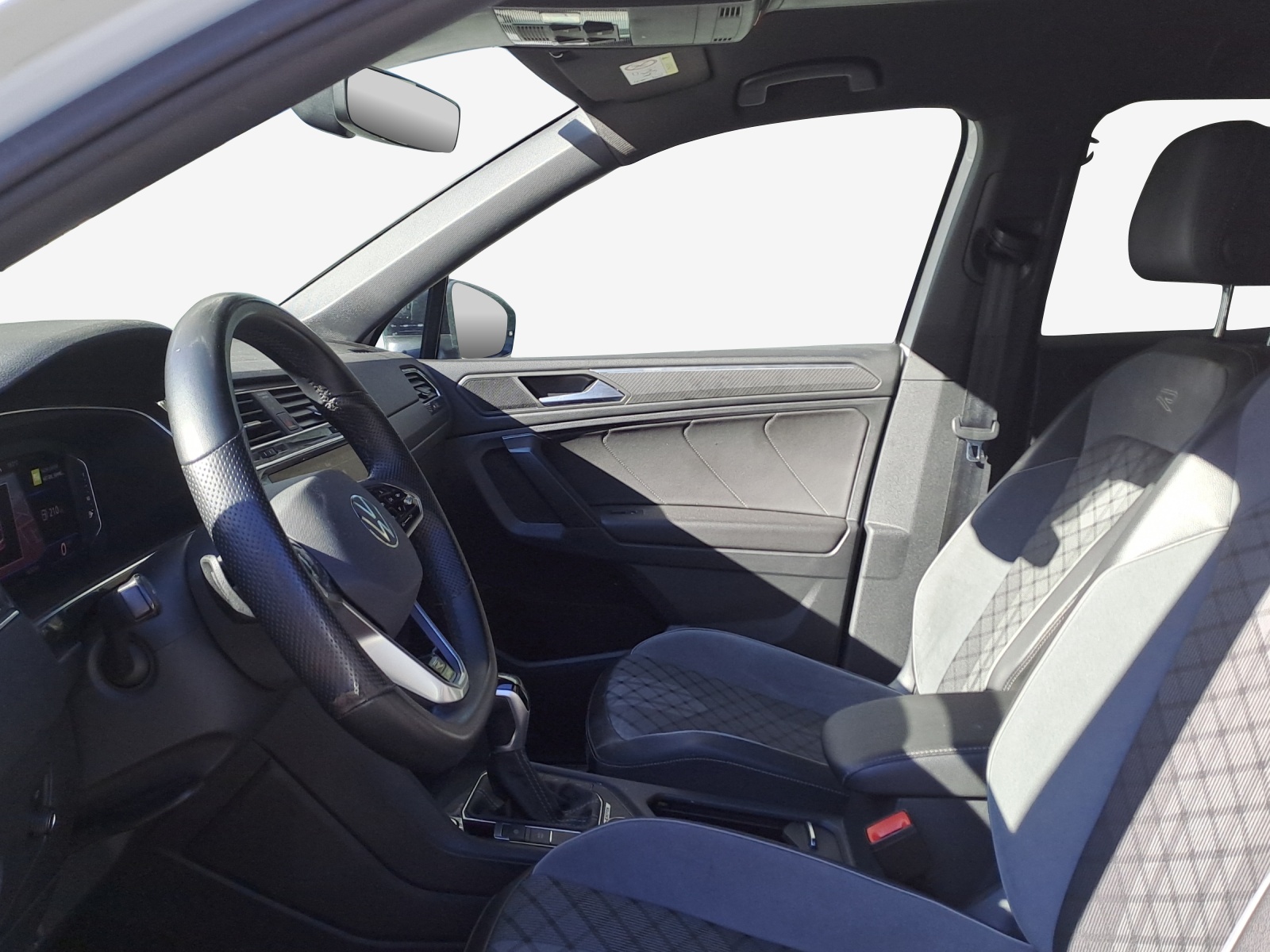 VW Tiguan Allspace 2.0 TDI SCR R-Line 4Motion DSG-image-7