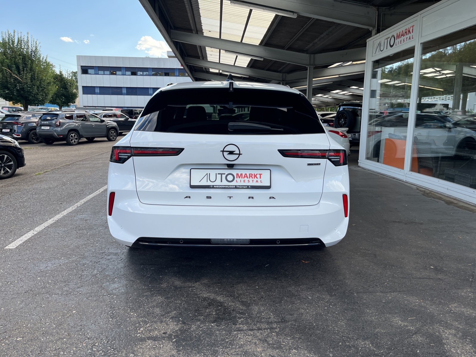 OPEL Astra Sports Tourer 1.6 PHEV Turbo Swiss Plus A-image-3