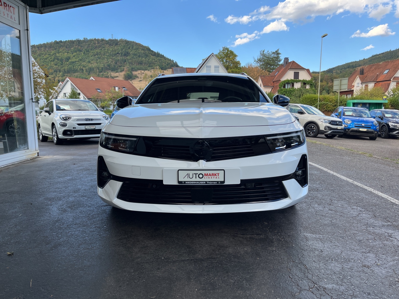 OPEL Astra Sports Tourer 1.6 PHEV Turbo Swiss Plus A-image-5