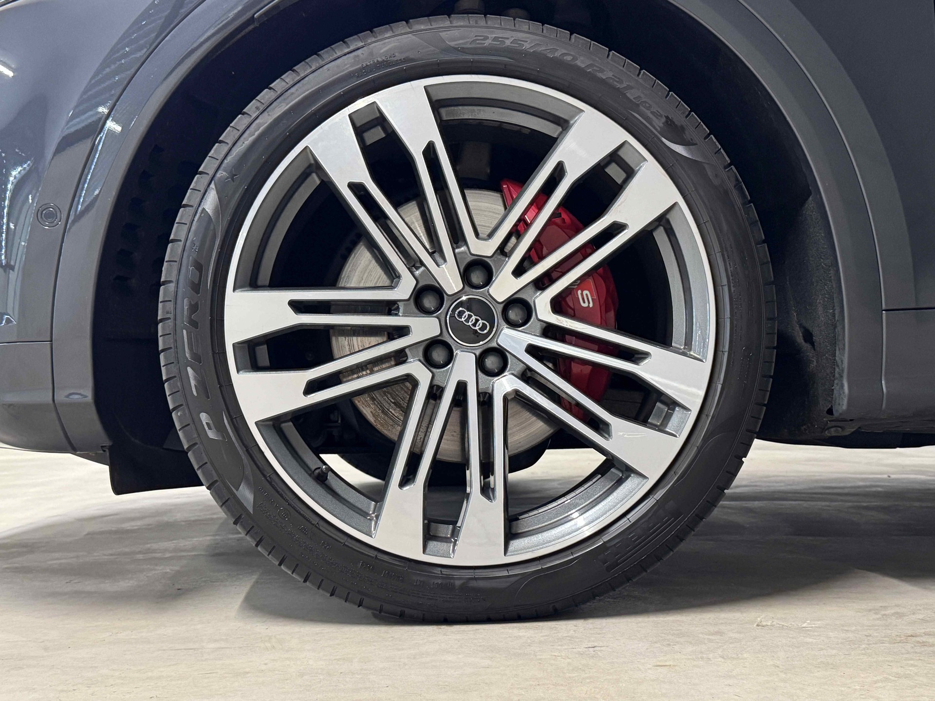 AUDI SQ5 3.0 TFSI quattro S-tronic-image-17