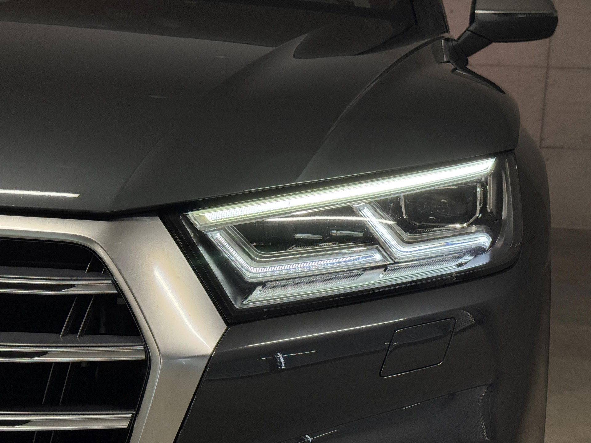 AUDI SQ5 3.0 TFSI quattro S-tronic-image-5