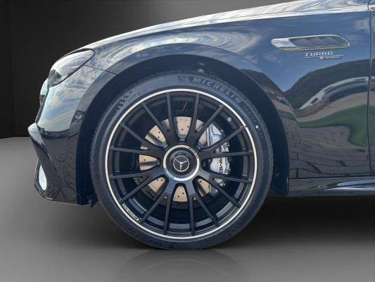 MERCEDES-BENZ E 53 AMG Hybrid 4Matic+-image-6