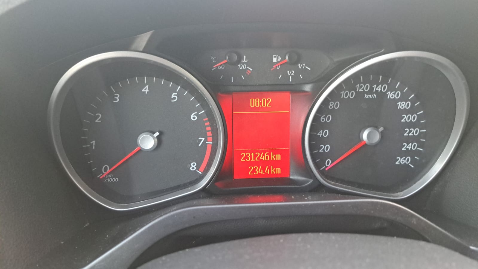 FORD S-Max 1.6 SCTi Titanium-image-9