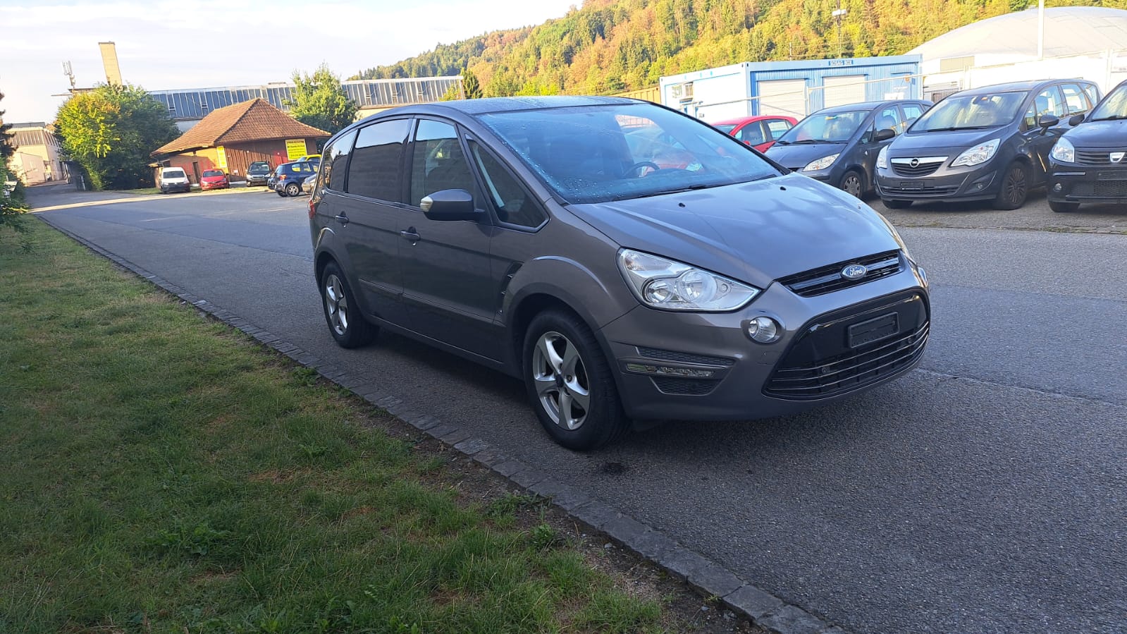 FORD S-Max 1.6 SCTi Titanium-image-3