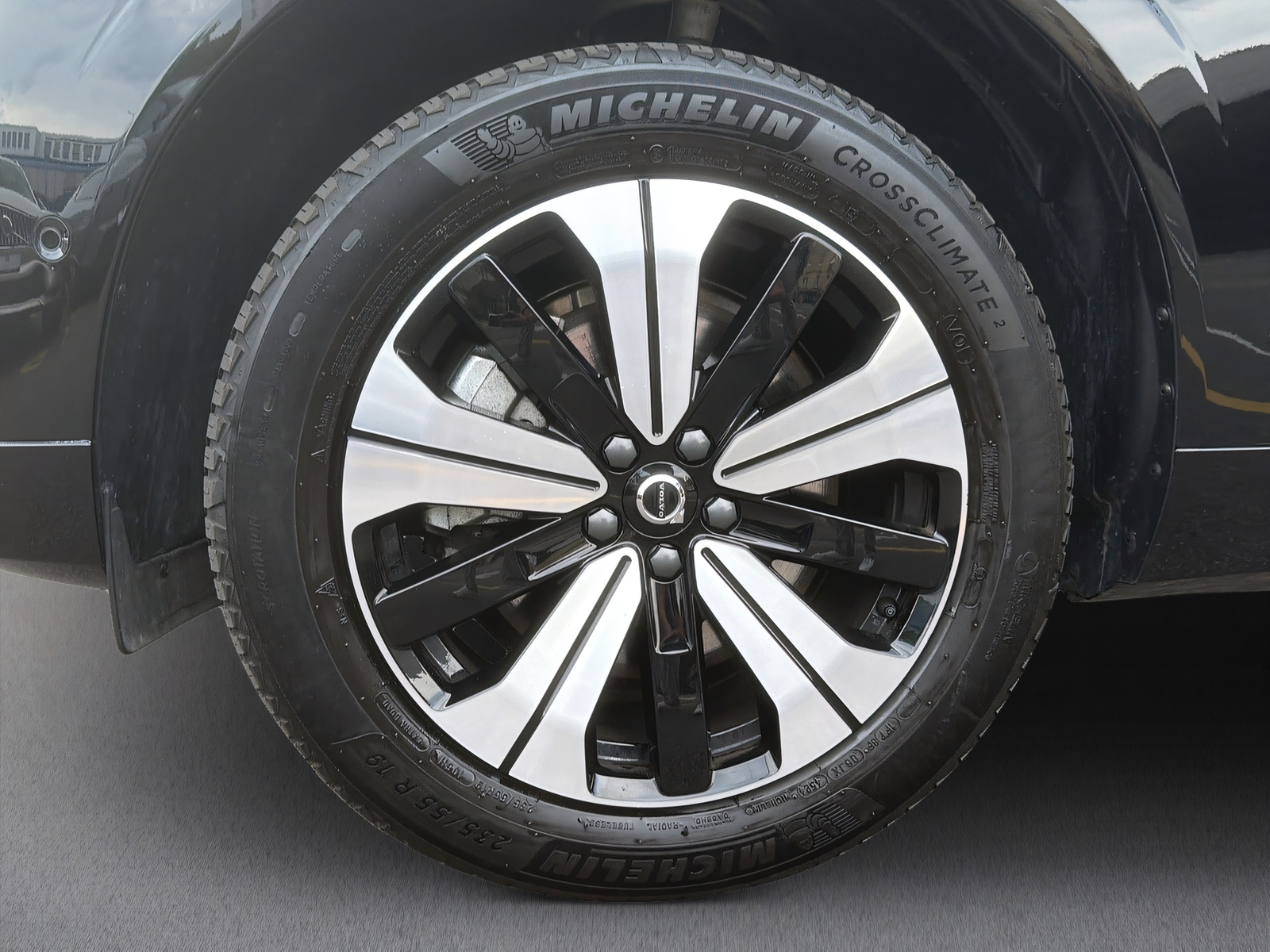 VOLVO XC60 2.0 T8 TE Plus Dark eAWD-image-22