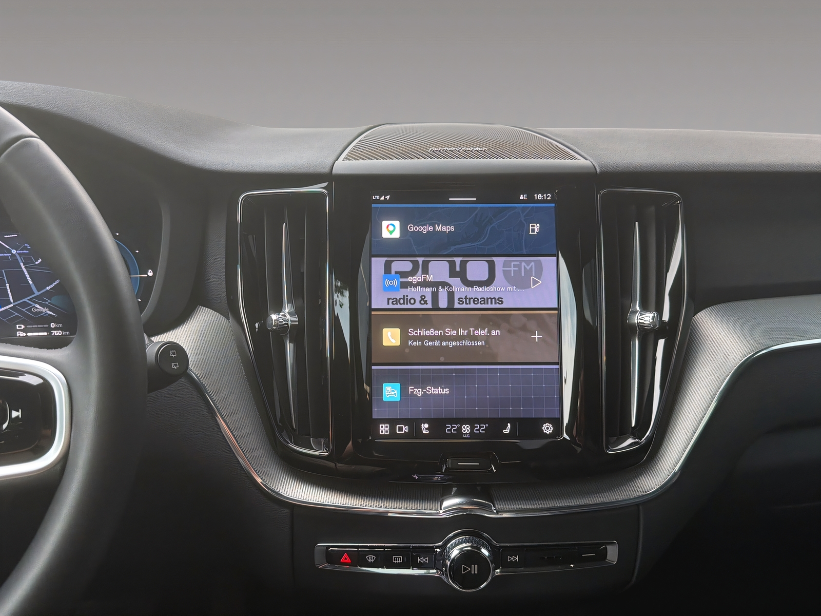VOLVO XC60 2.0 T8 TE Plus Dark eAWD-image-12