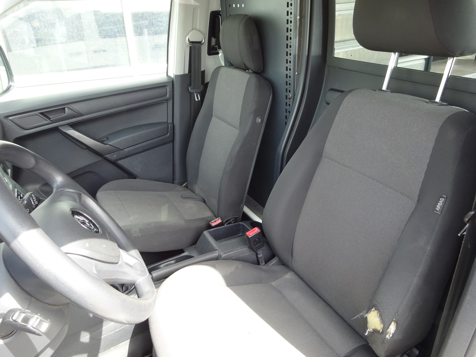 VW Caddy Maxi 1.4TGI BlueMotion Technology-image-6