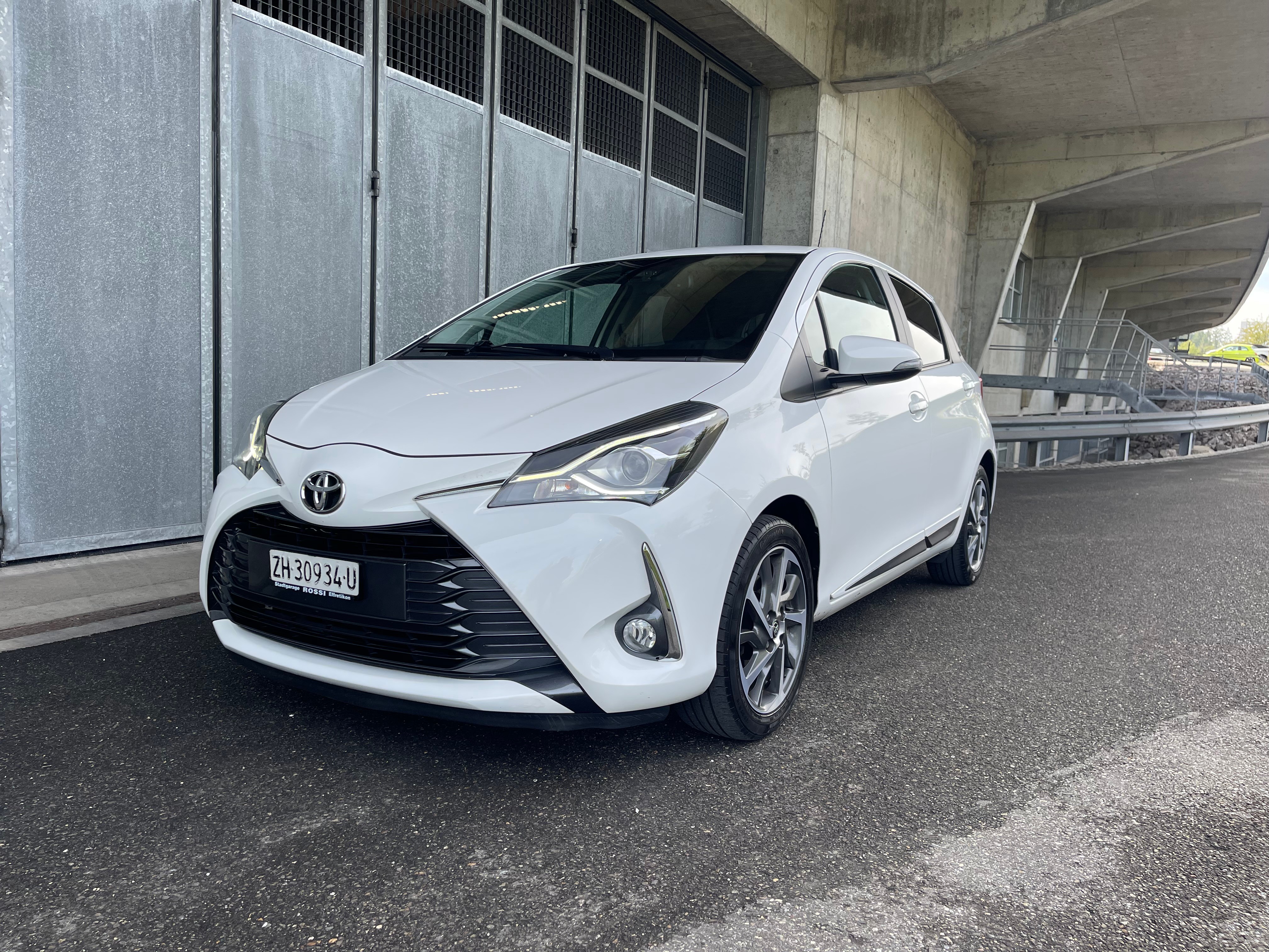 TOYOTA Yaris 1.5 VVT-iE Y20 CVT — slika 1