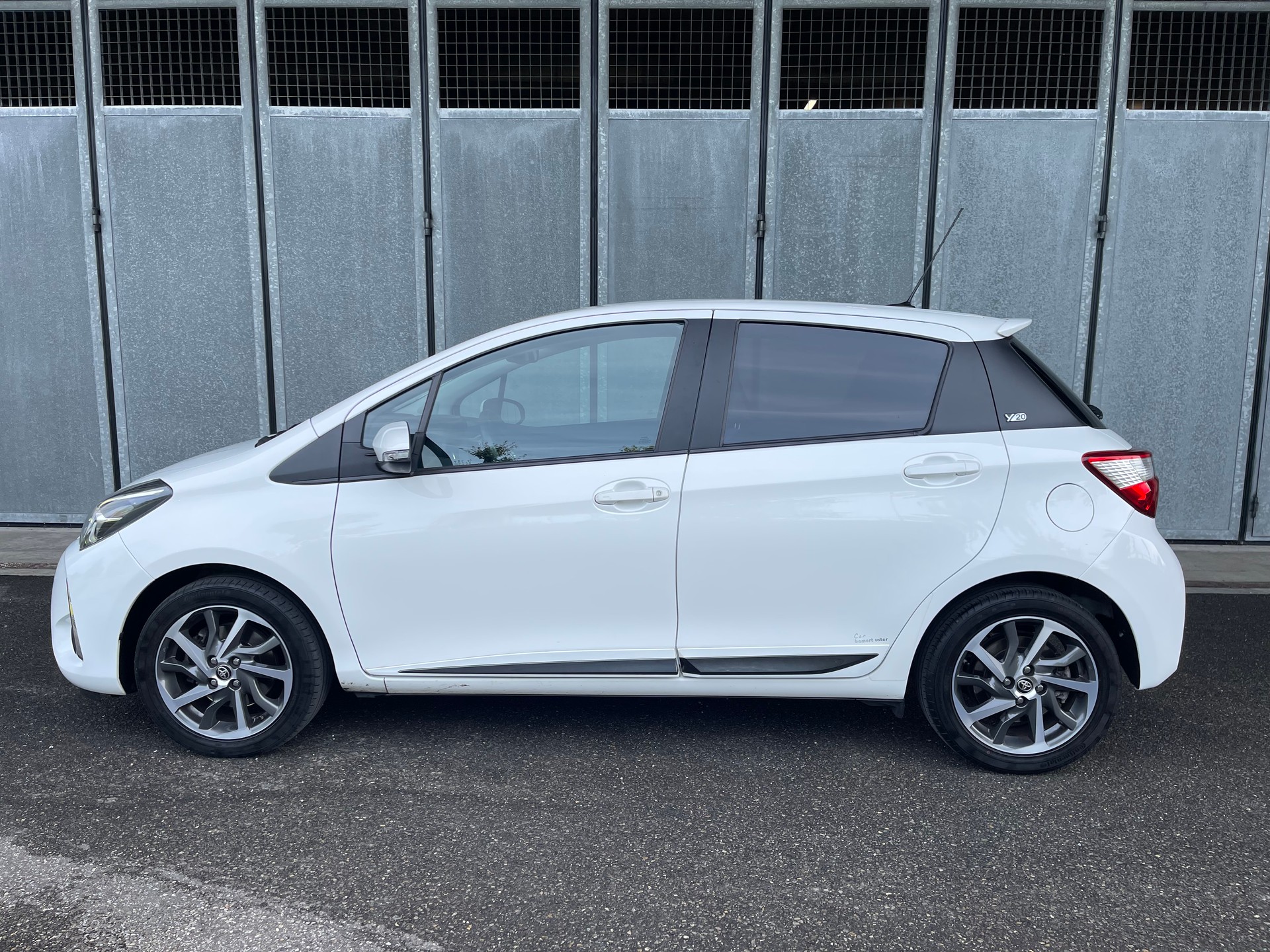 TOYOTA Yaris 1.5 VVT-iE Y20 CVT-image-7