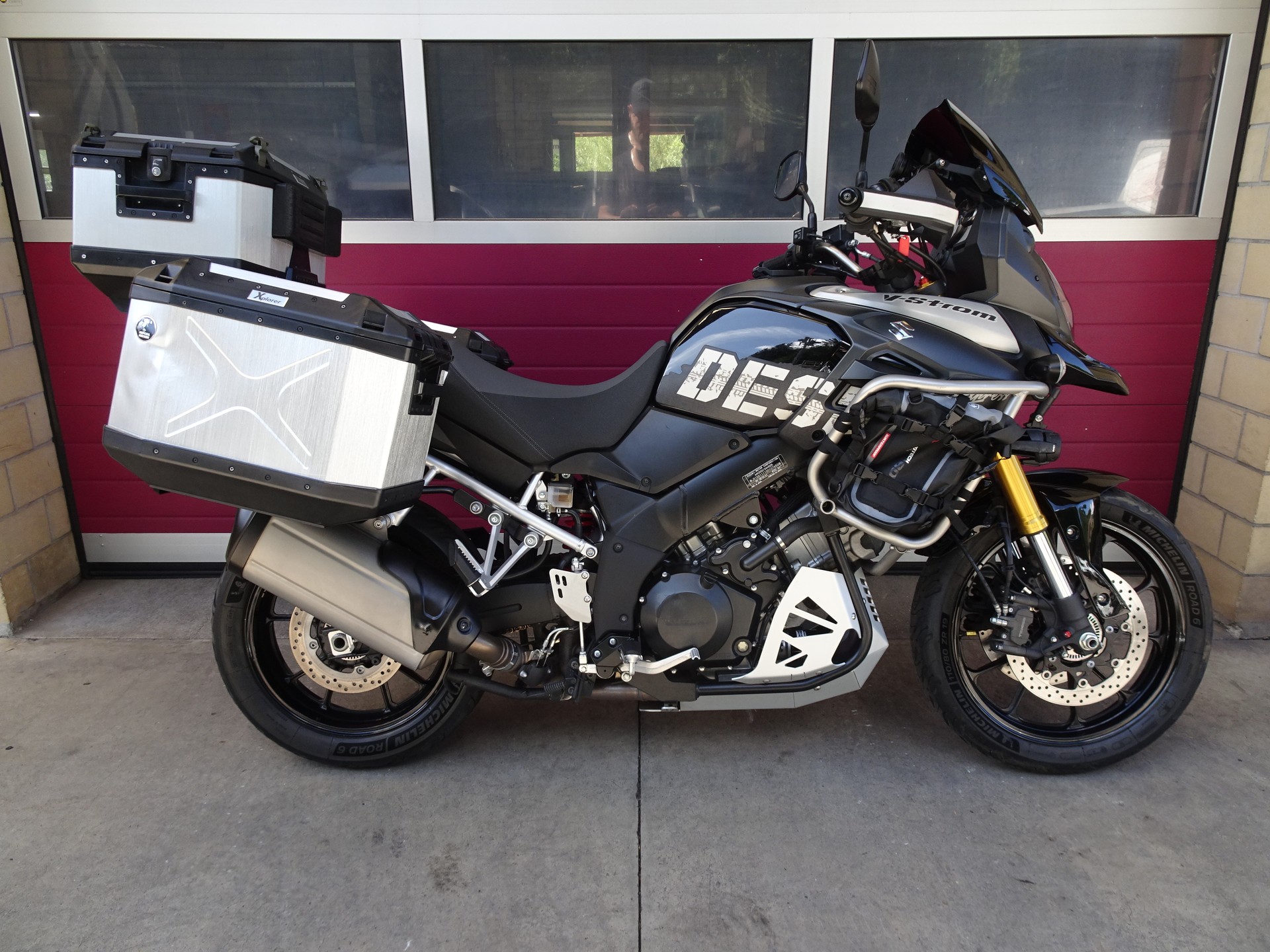 SUZUKI DL 1000 V-Strom Desert