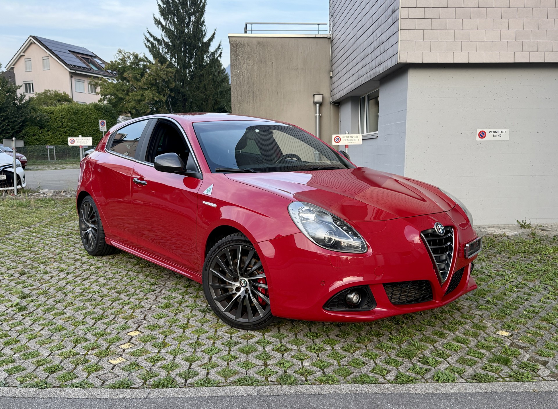 ALFA ROMEO Giulietta 1750 TBi Quadrifoglio Verde TCT-image-0