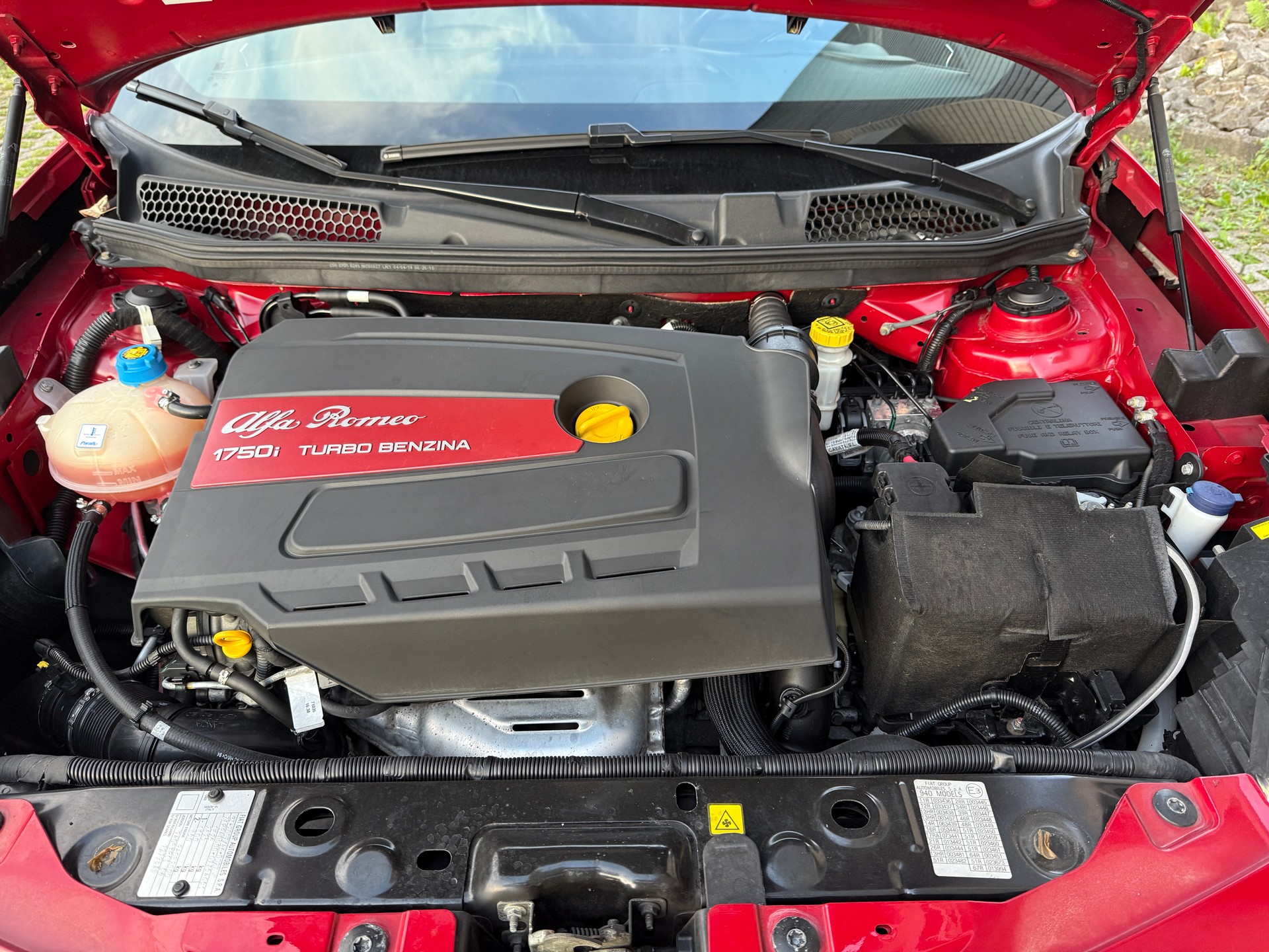 ALFA ROMEO Giulietta 1750 TBi Quadrifoglio Verde TCT-image-3