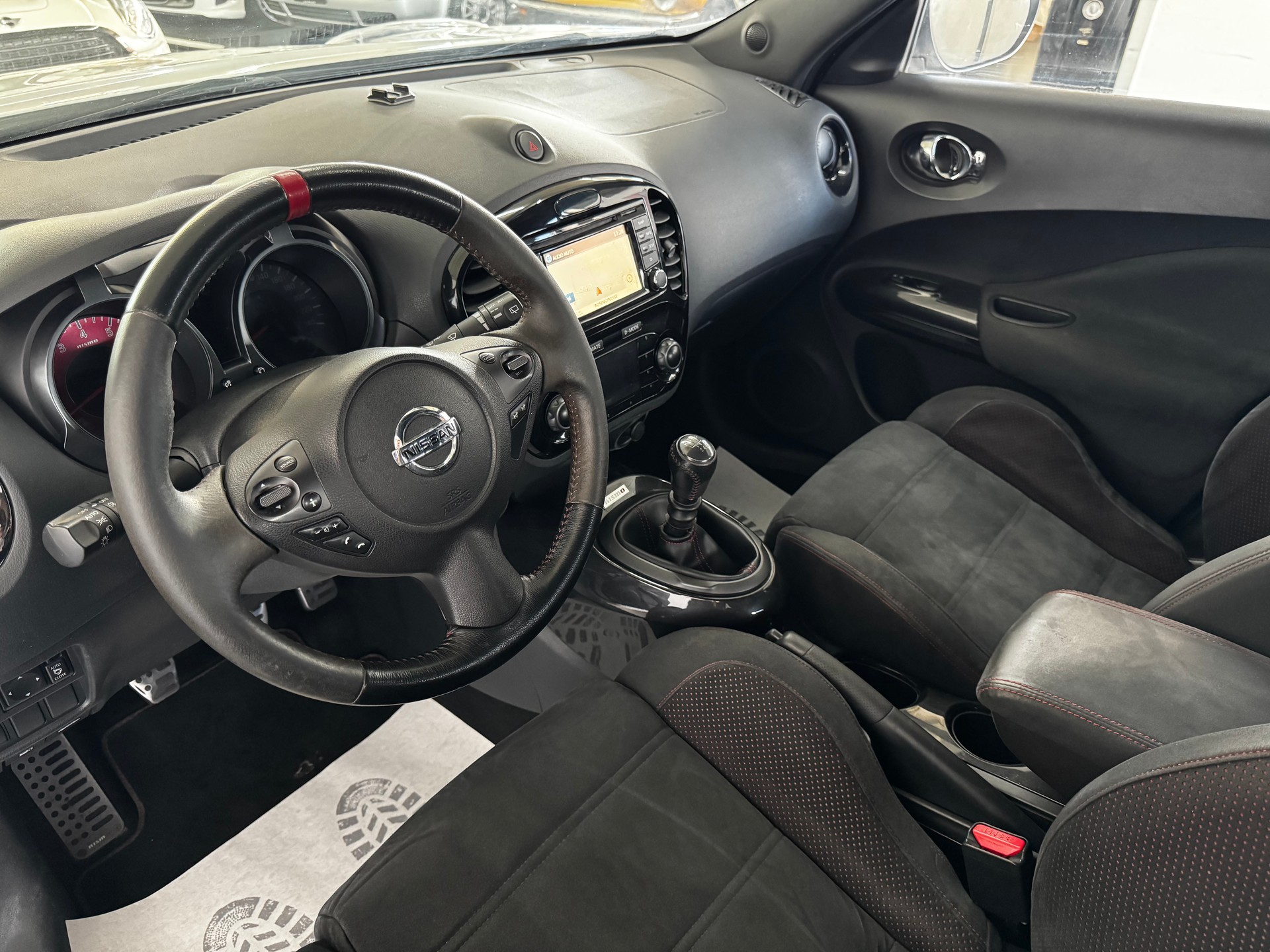 NISSAN Juke 1.6 DIG-T Nismo-image-13
