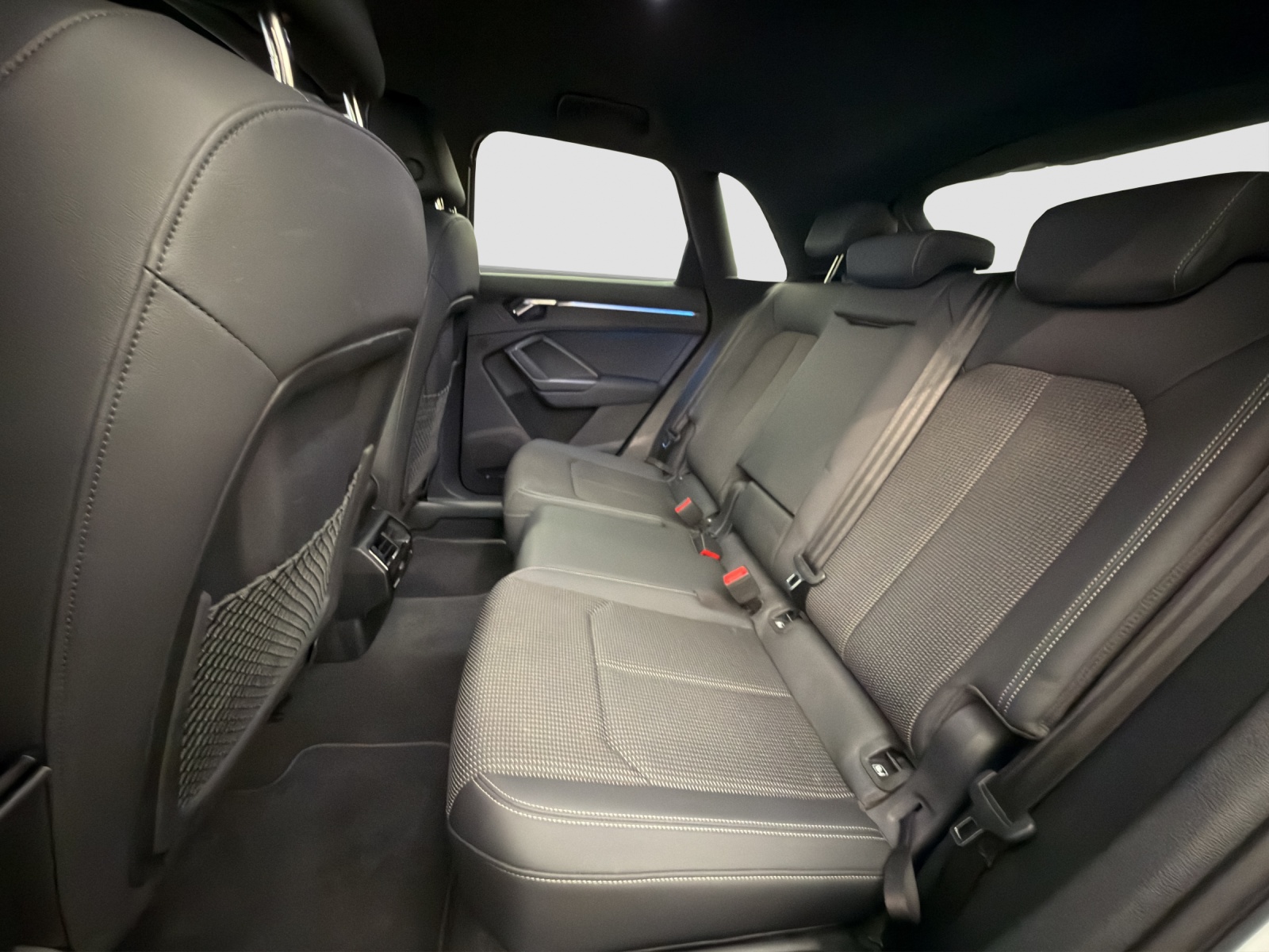 AUDI Q3 45 TFSI e S line S-tronic - Anhängevorrichtung - Matrix-LED - Rückfahrkamera - Optikpaket schwarz --image-10