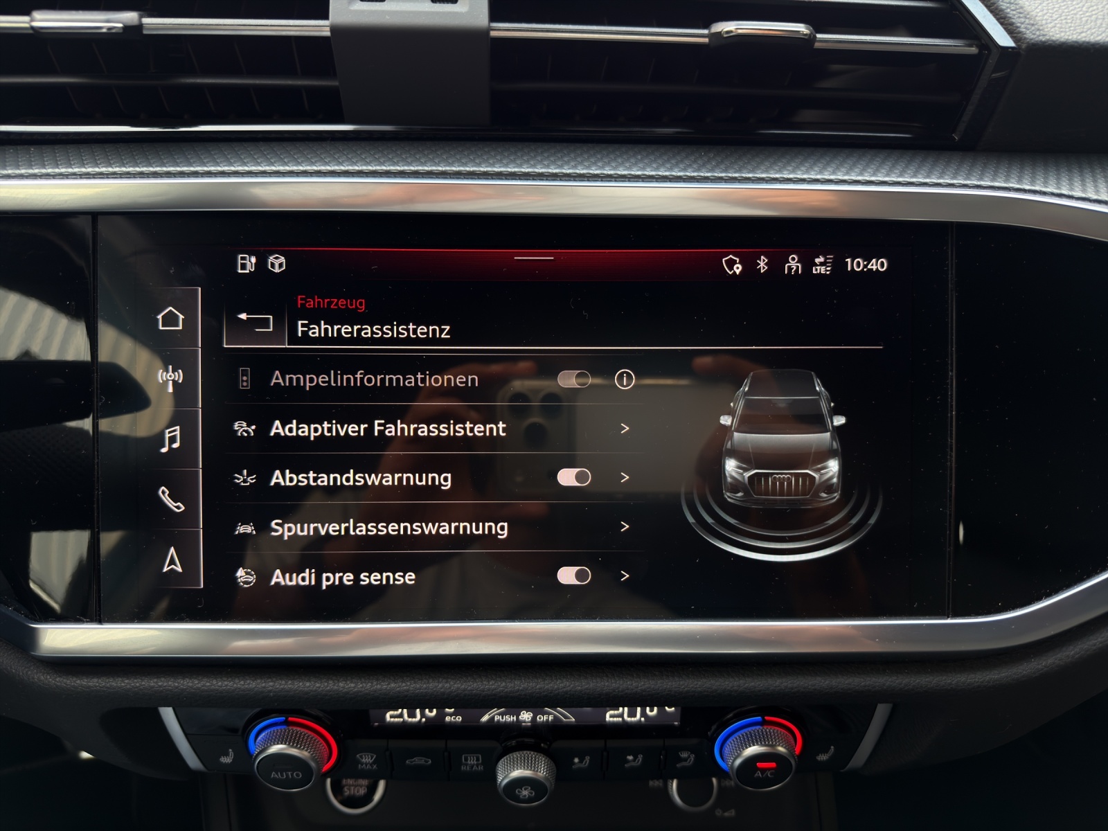 AUDI Q3 45 TFSI e S line S-tronic - Anhängevorrichtung - Matrix-LED - Rückfahrkamera - Optikpaket schwarz --image-8
