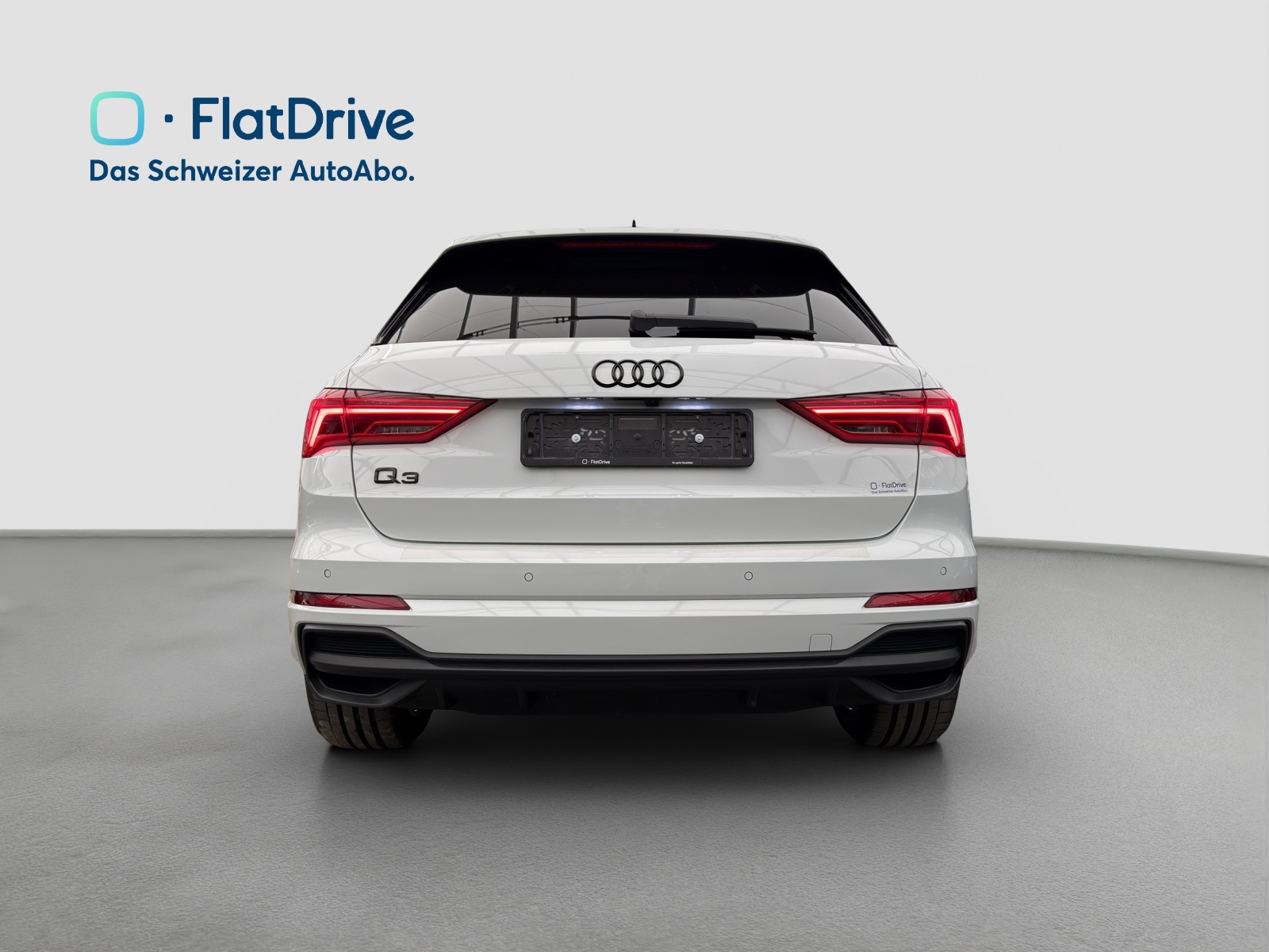 AUDI Q3 45 TFSI e S line S-tronic - Anhängevorrichtung - Matrix-LED - Rückfahrkamera - Optikpaket schwarz --image-3