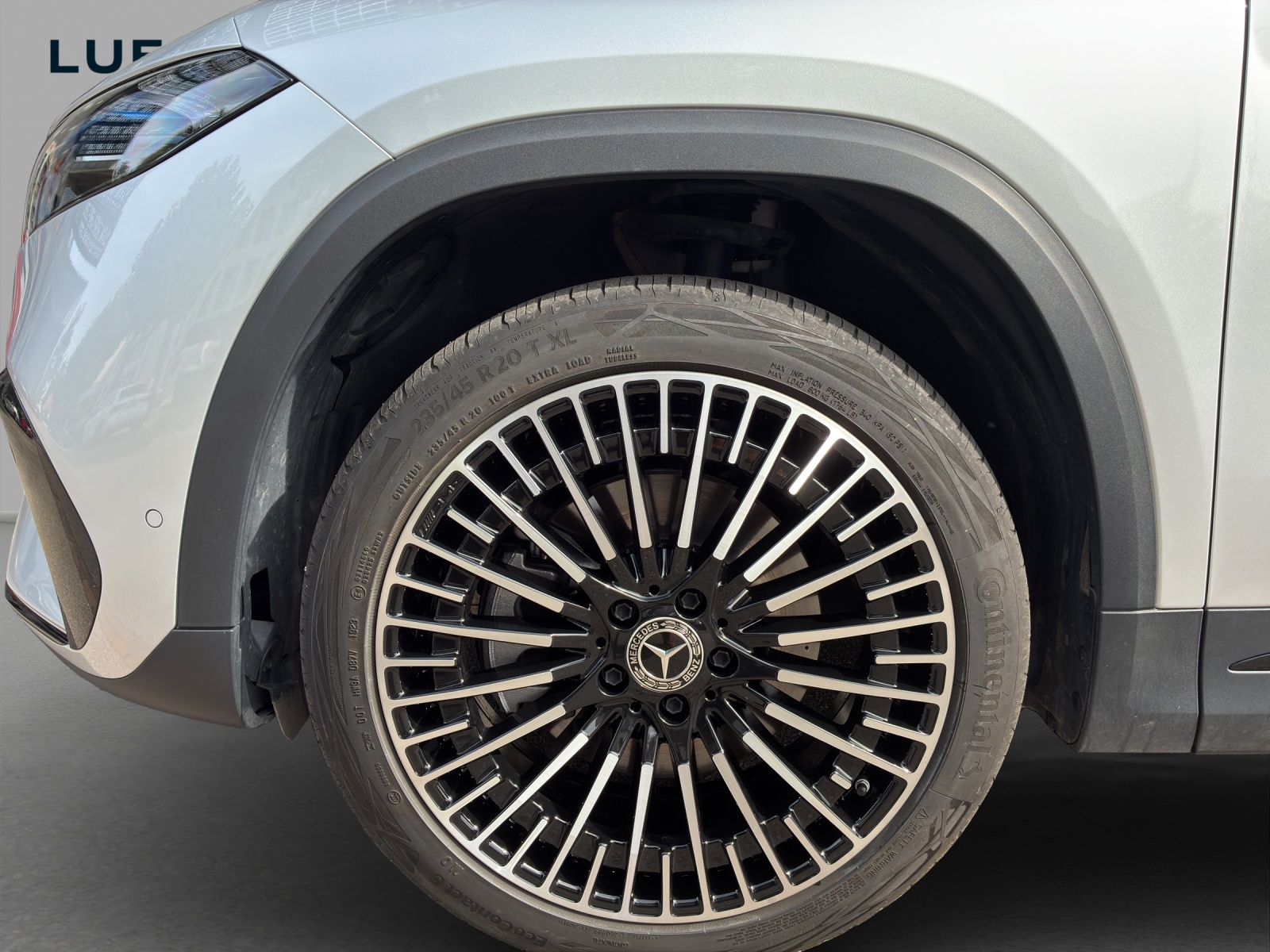 MERCEDES-BENZ EQA 350 4Matic Swiss Star-image-6
