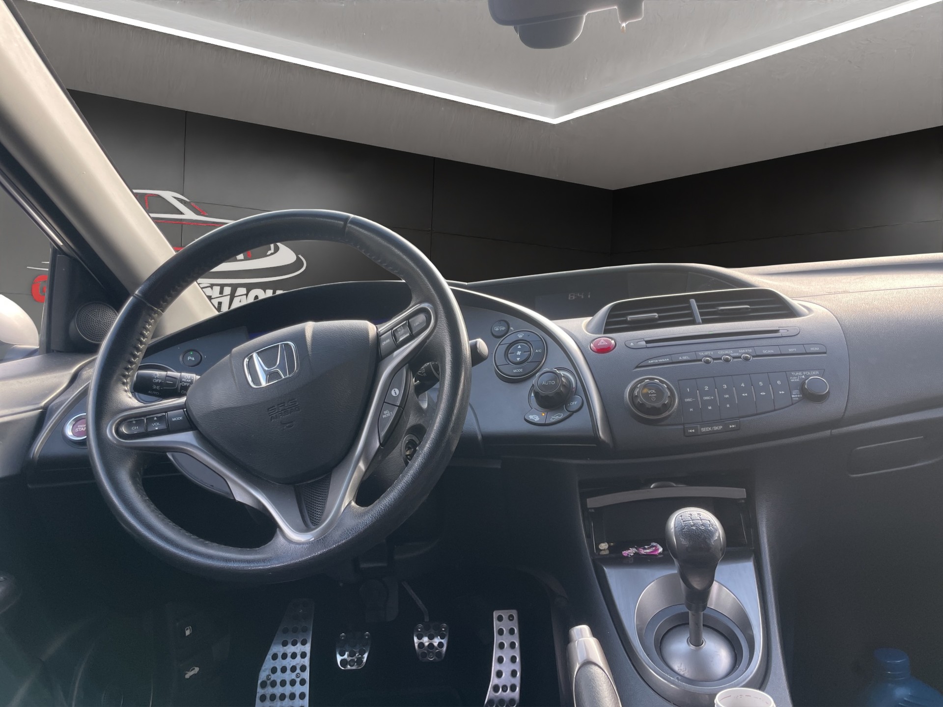 HONDA Civic 2.2 i-CTDi Comfort-image-8