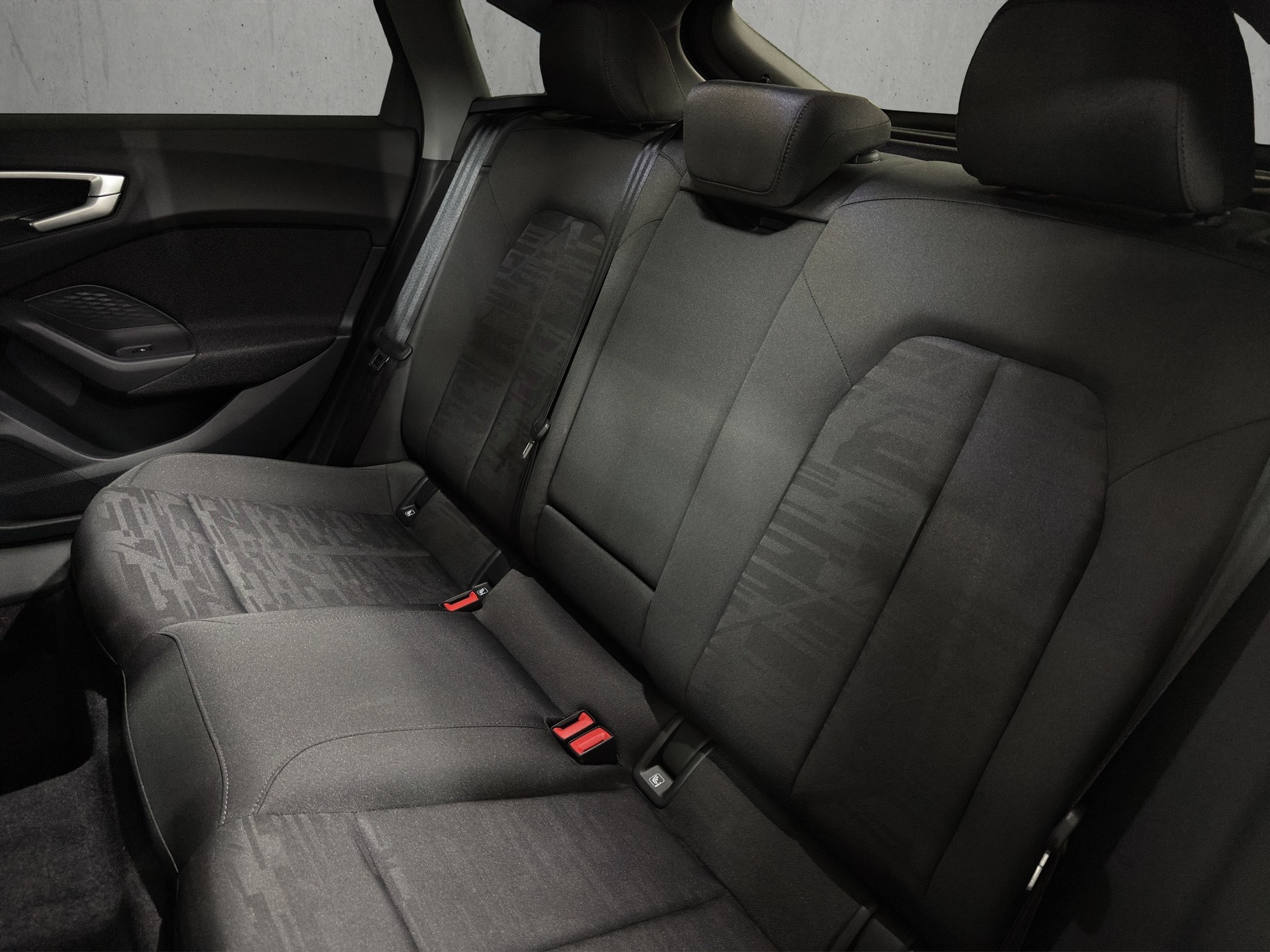 AUDI A5 Limousine 2.0 TFSI S Line S tronic "Panoramadach-RF.-Kamera-Optikpaket schwarz"-image-10