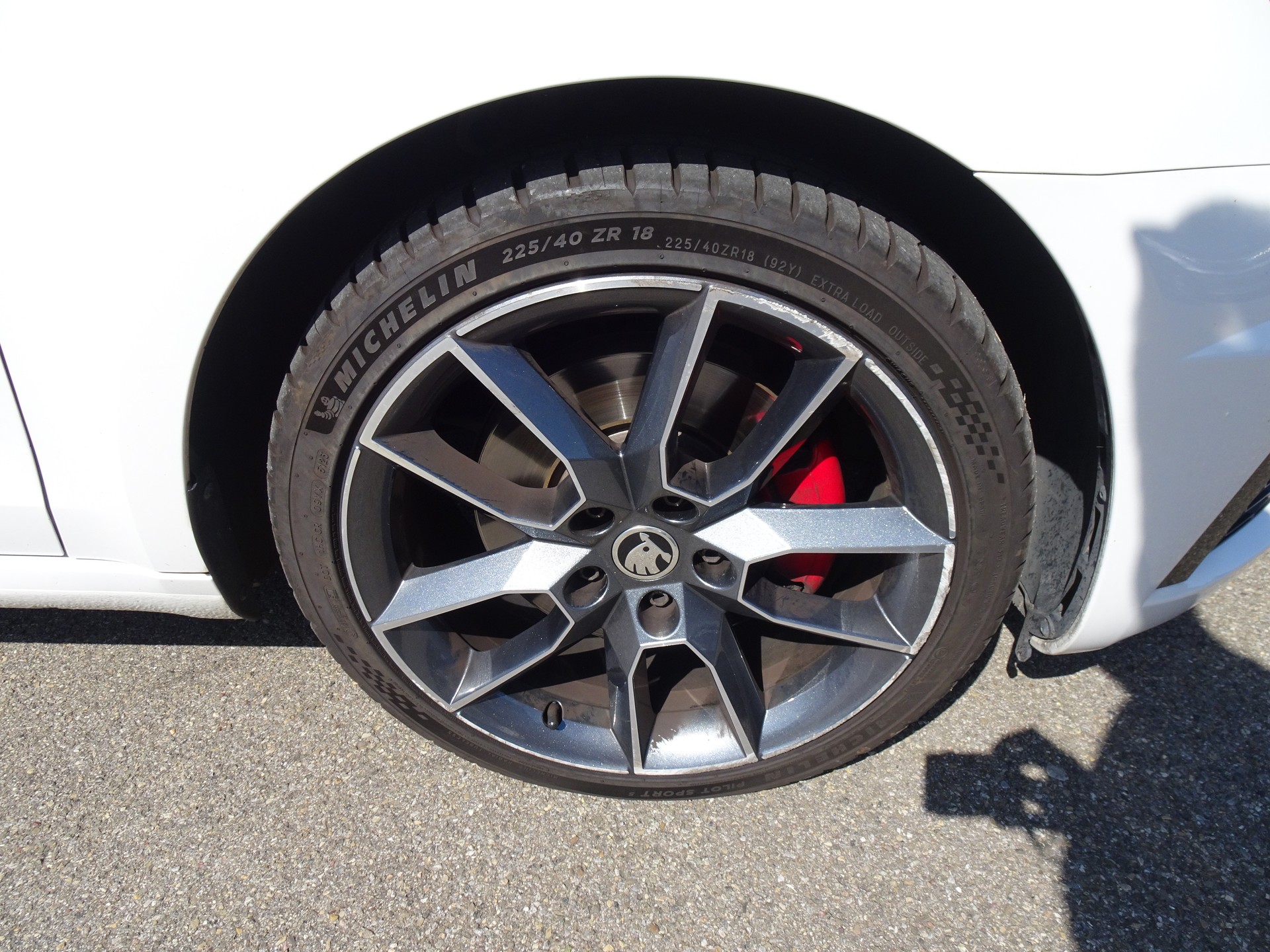 SKODA Octavia Combi 2.0 TDI RS 4x4 DSG-image-6