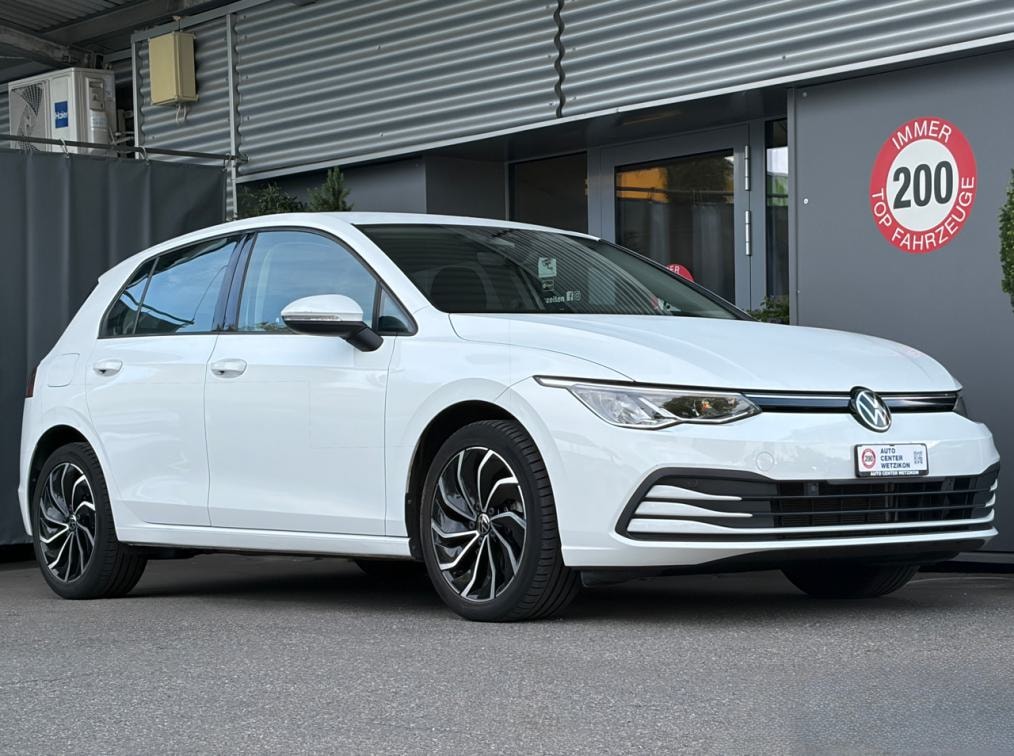 VW Golf 1.0 eTSI mHEV ACTLife DSG-image-1