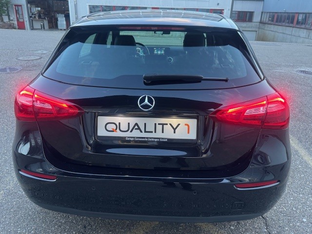 MERCEDES-BENZ A 200 d 8G-DCT-image-4