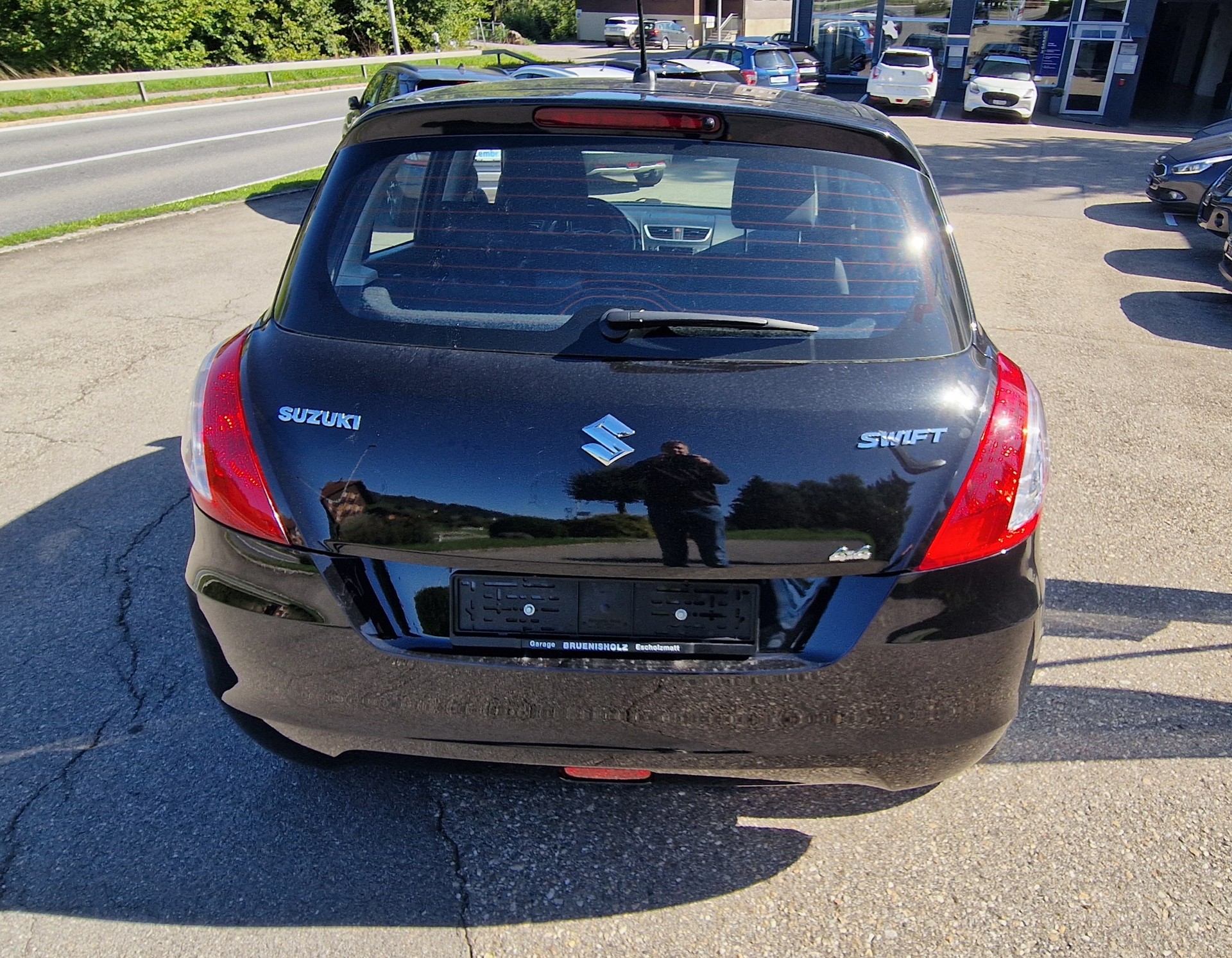 SUZUKI Swift 1.2i 16V GL 4x4-image-4