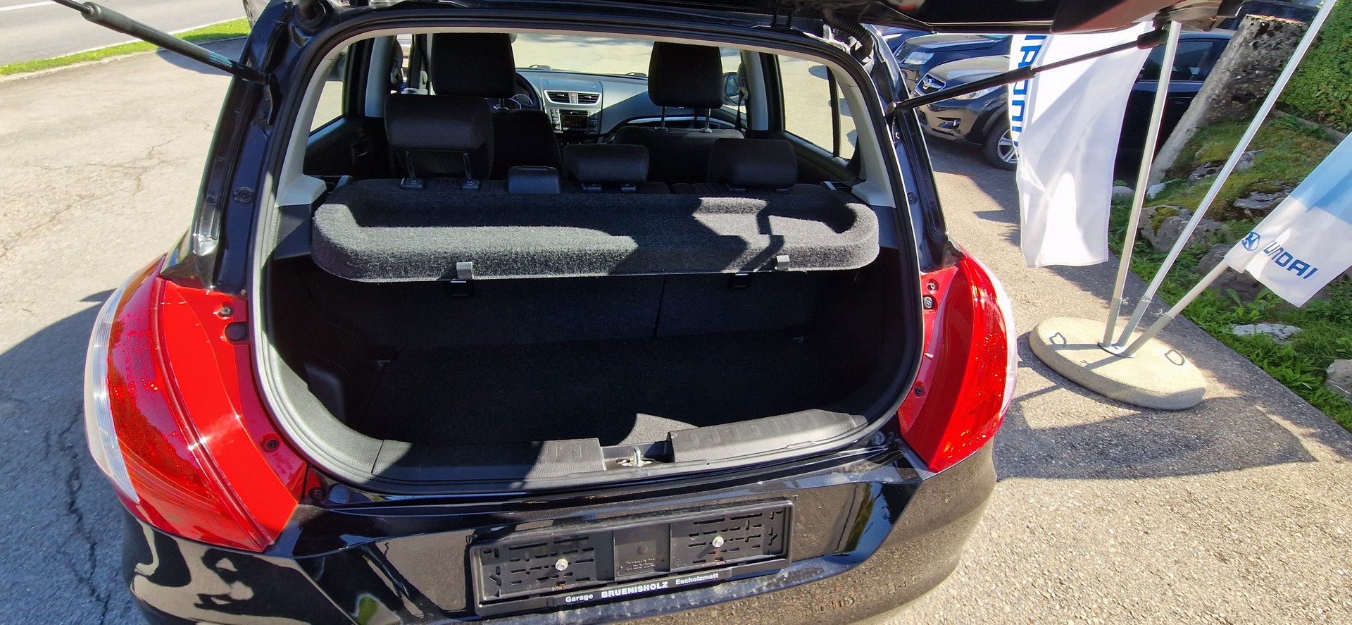 SUZUKI Swift 1.2i 16V GL 4x4-image-8