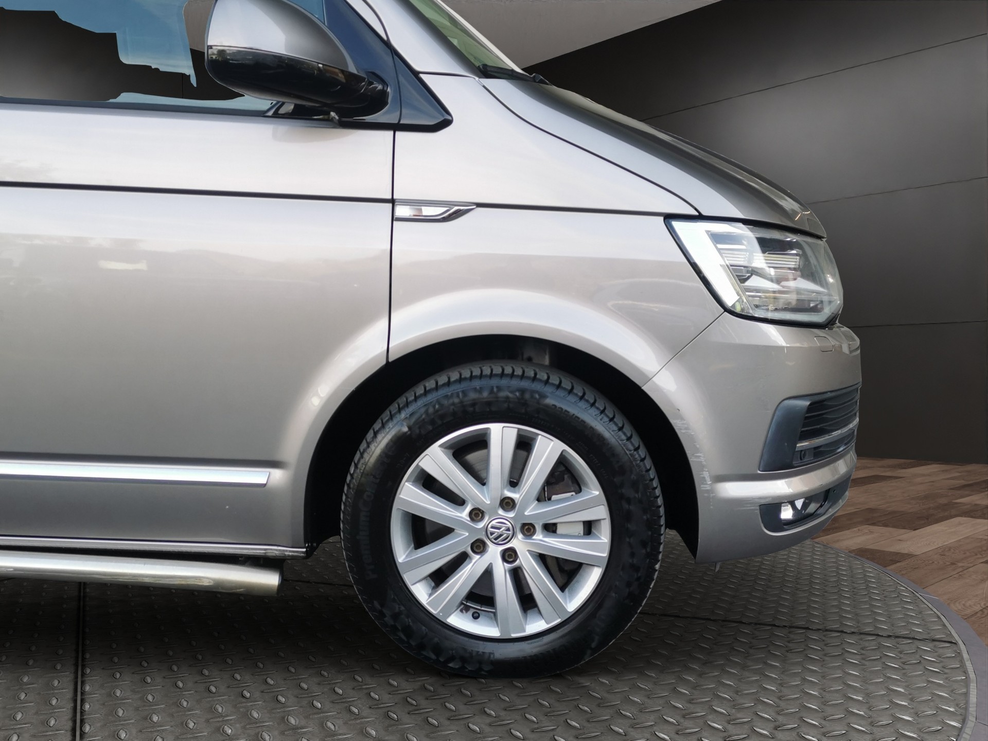 VW T6 Multivan 2.0 TDI Highline Liberty 4Motion DSG-image-3