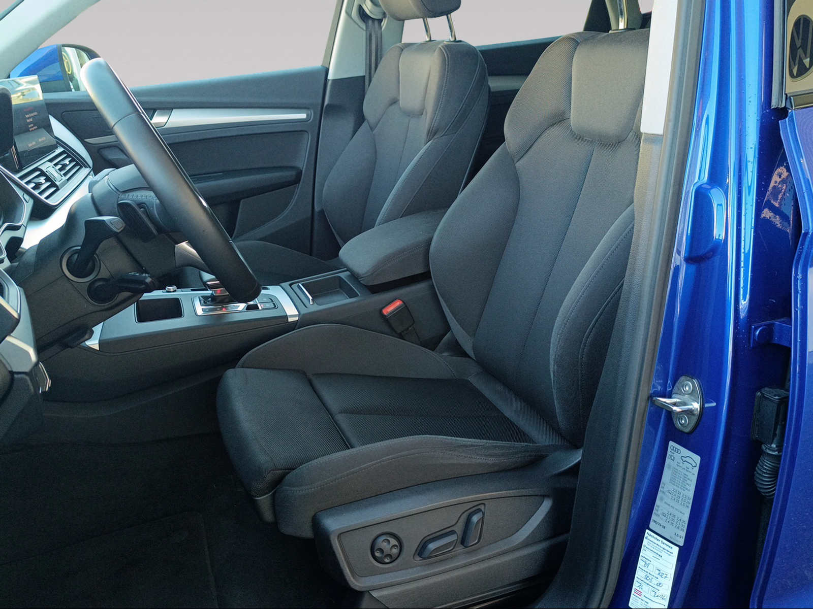AUDI Q5 Sportback 45 TFSI S line quattro S-tronic-image-7