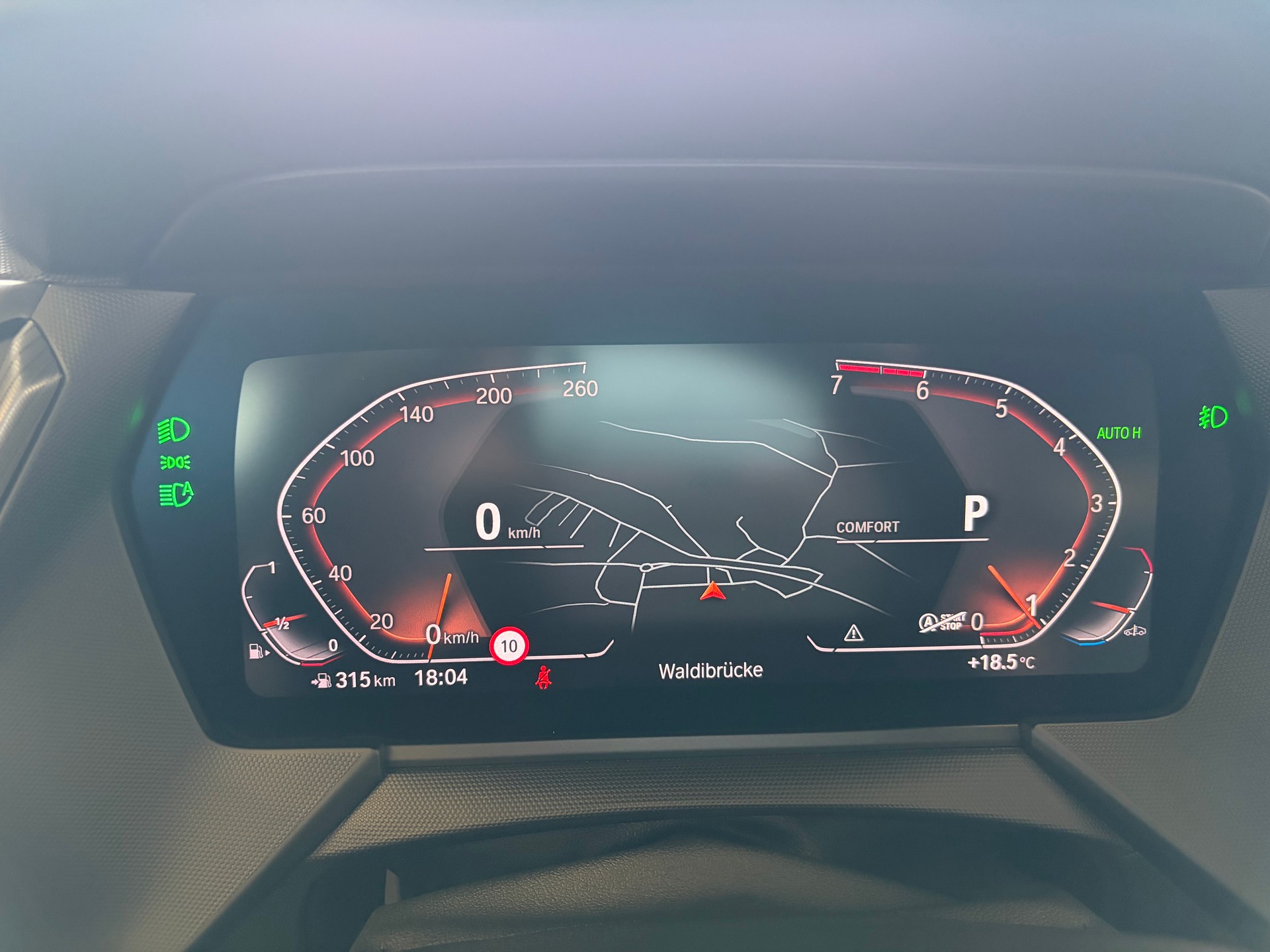 BMW 118i Steptronic M Sport-image-11