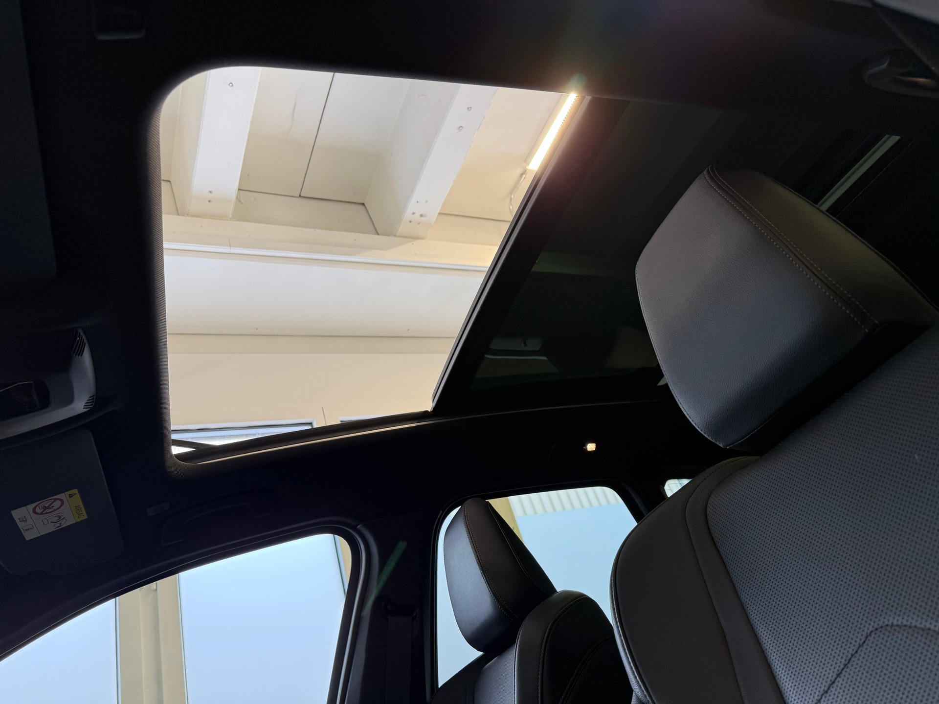 BMW 220i Active Tourer M Sport DKG-image-17