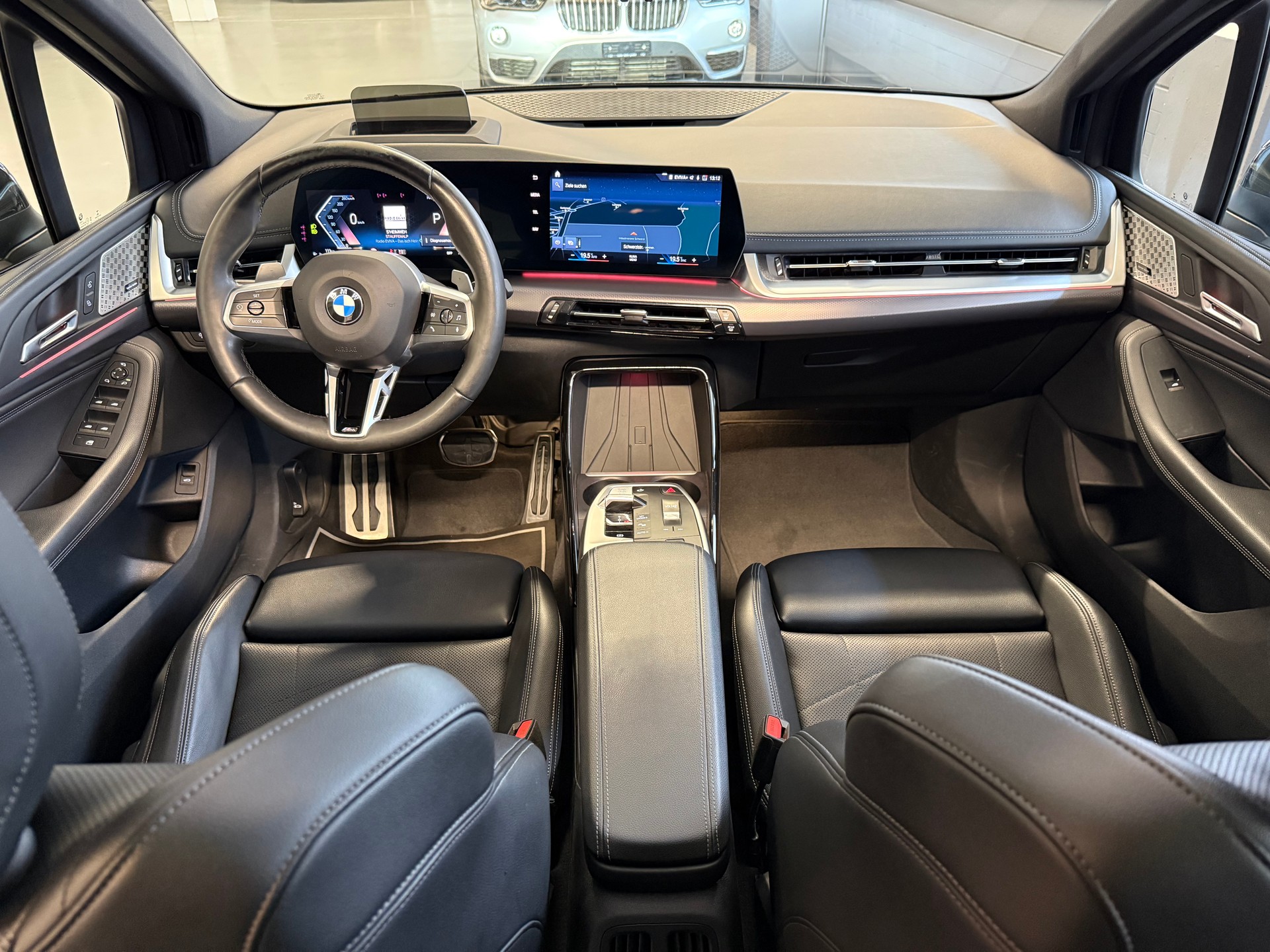 BMW 220i Active Tourer M Sport DKG-image-19