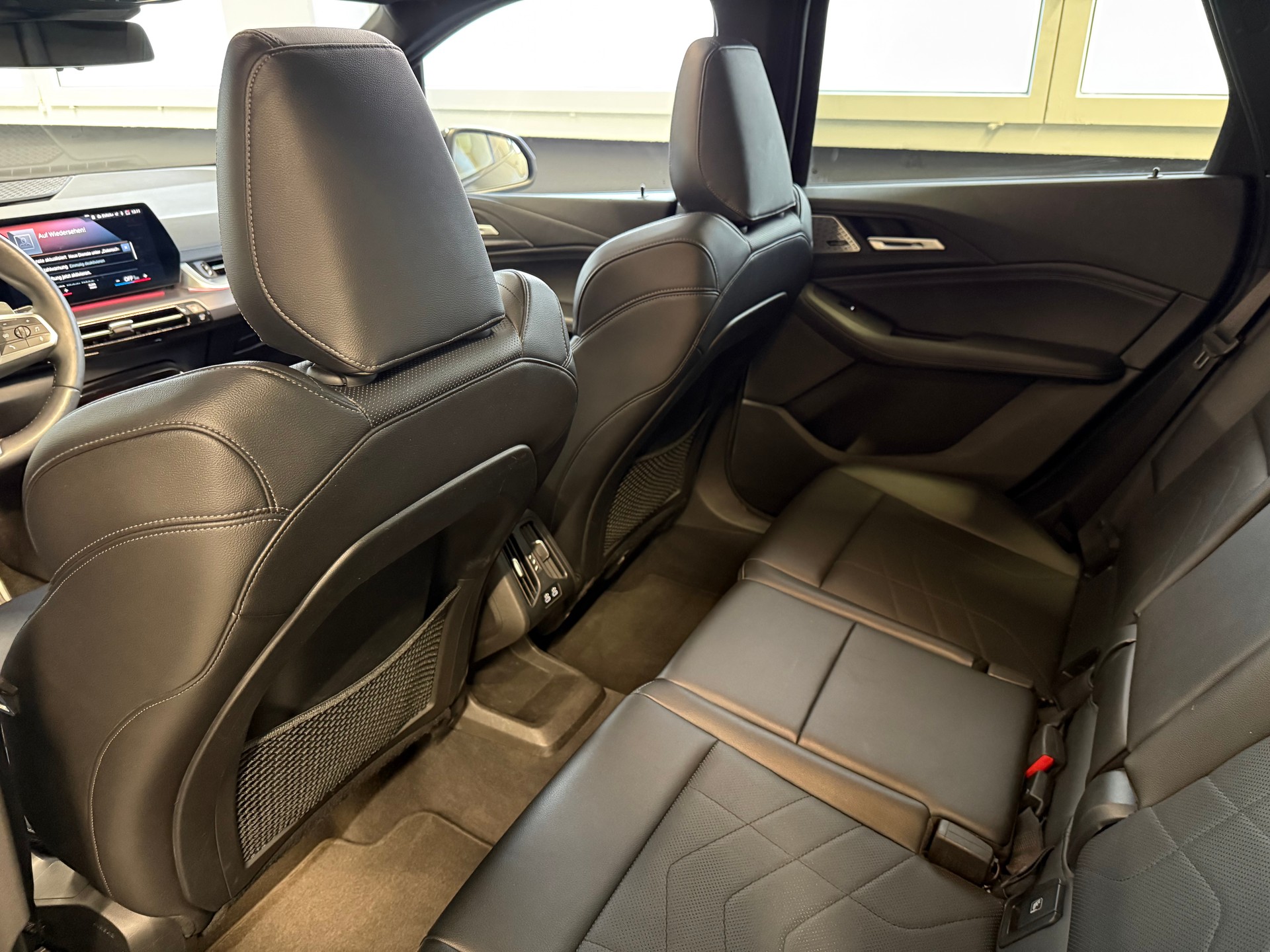 BMW 220i Active Tourer M Sport DKG-image-18