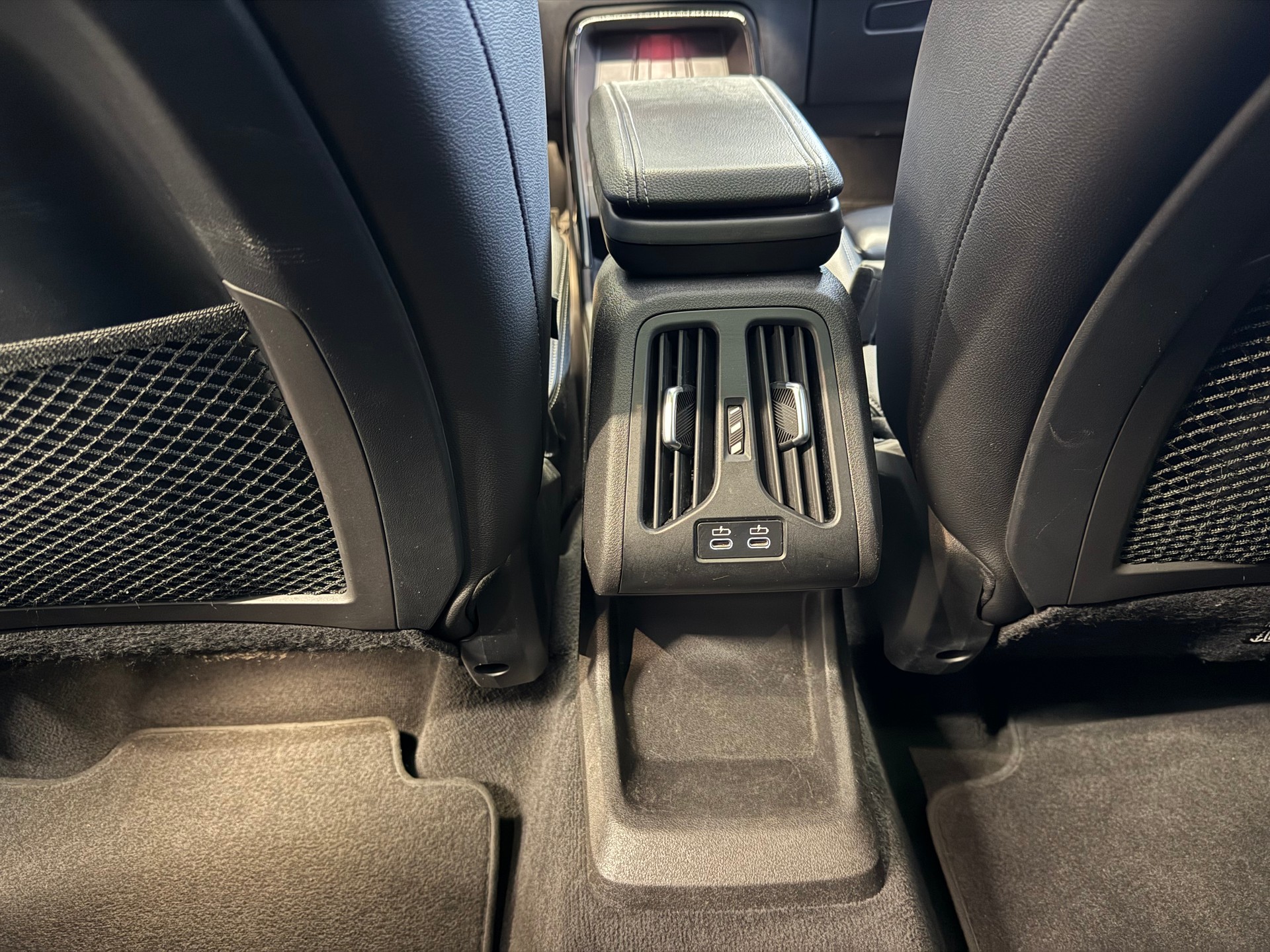 BMW 220i Active Tourer M Sport DKG-image-20
