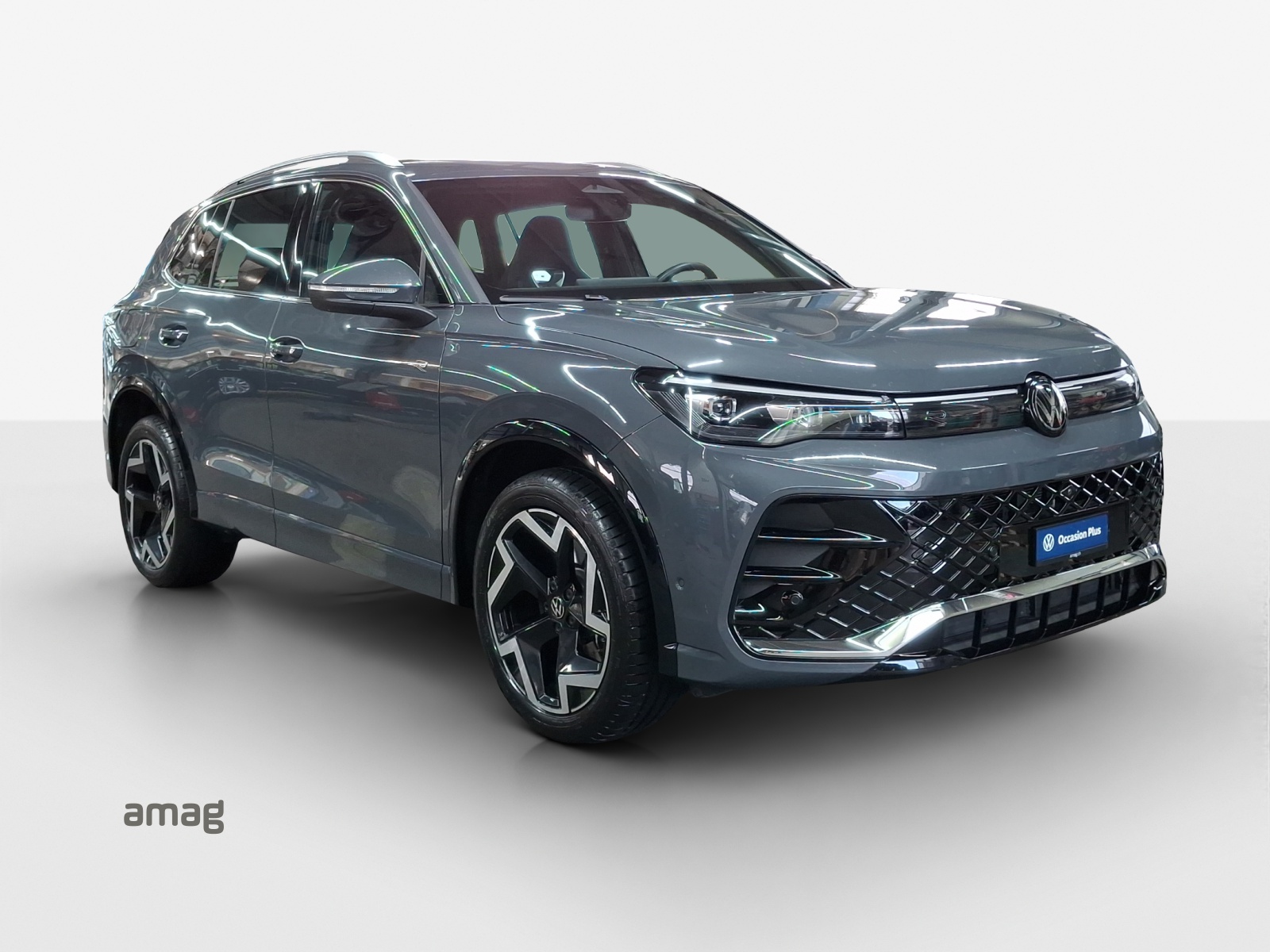 VW Tiguan 2.0 TSI DSG R-Line 4Motion-image-5
