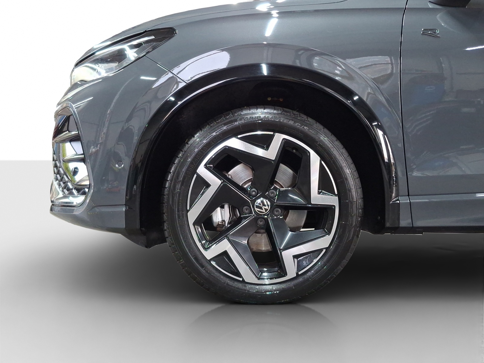 VW Tiguan 2.0 TSI DSG R-Line 4Motion-image-14