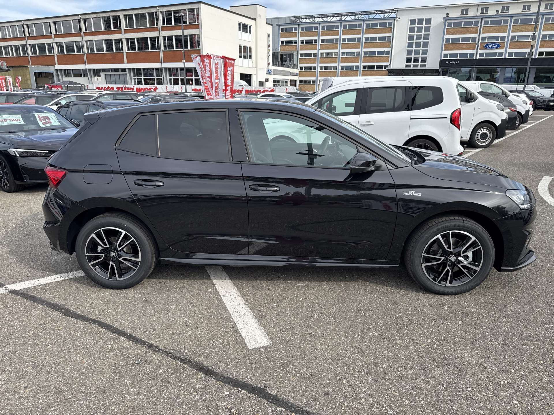SKODA Fabia 1.5 TSi Monte Carlo DSG-Automat-image-9