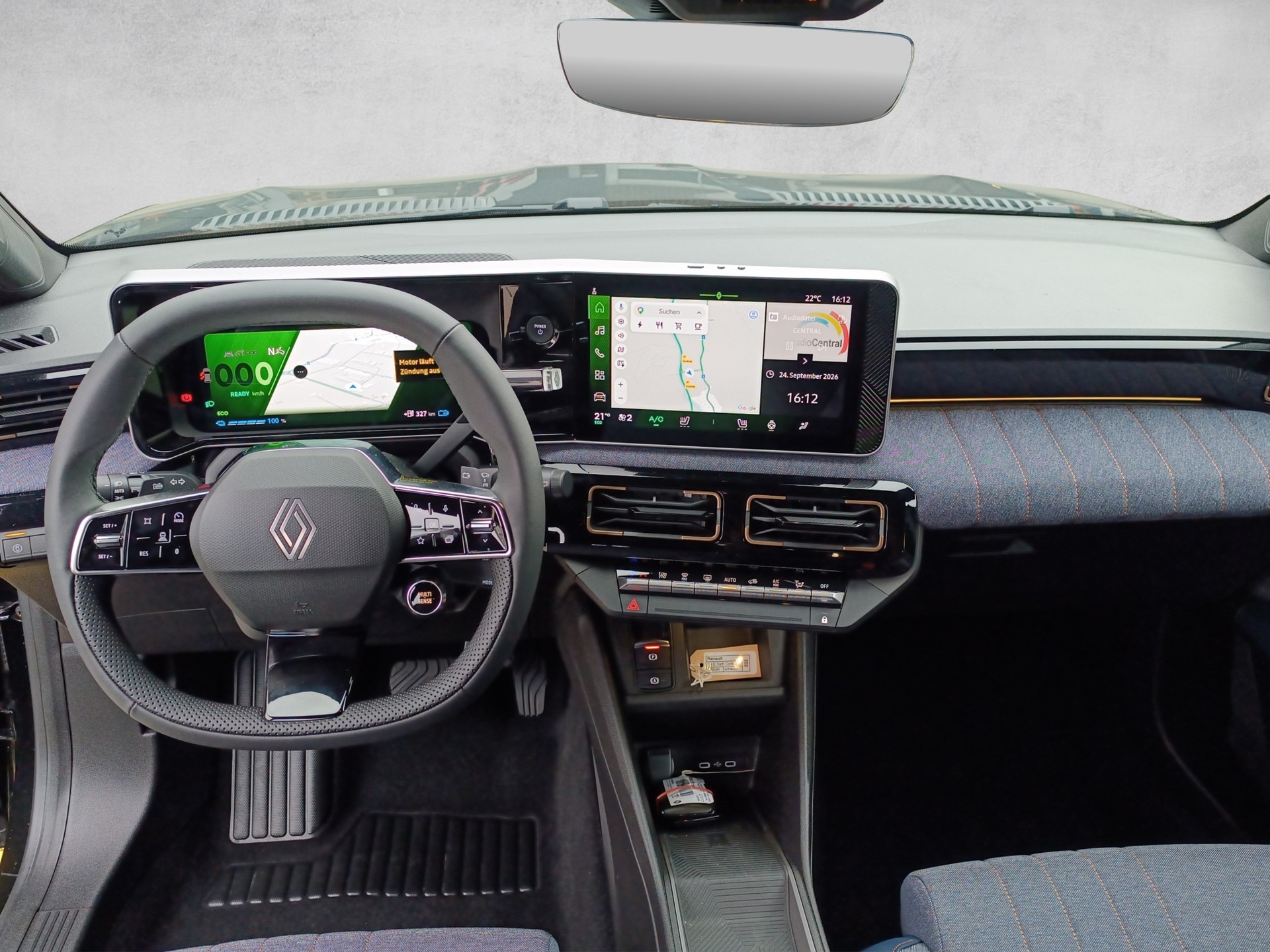 RENAULT R4 E-Tech Comfort Range 52 kWh Techno-image-11