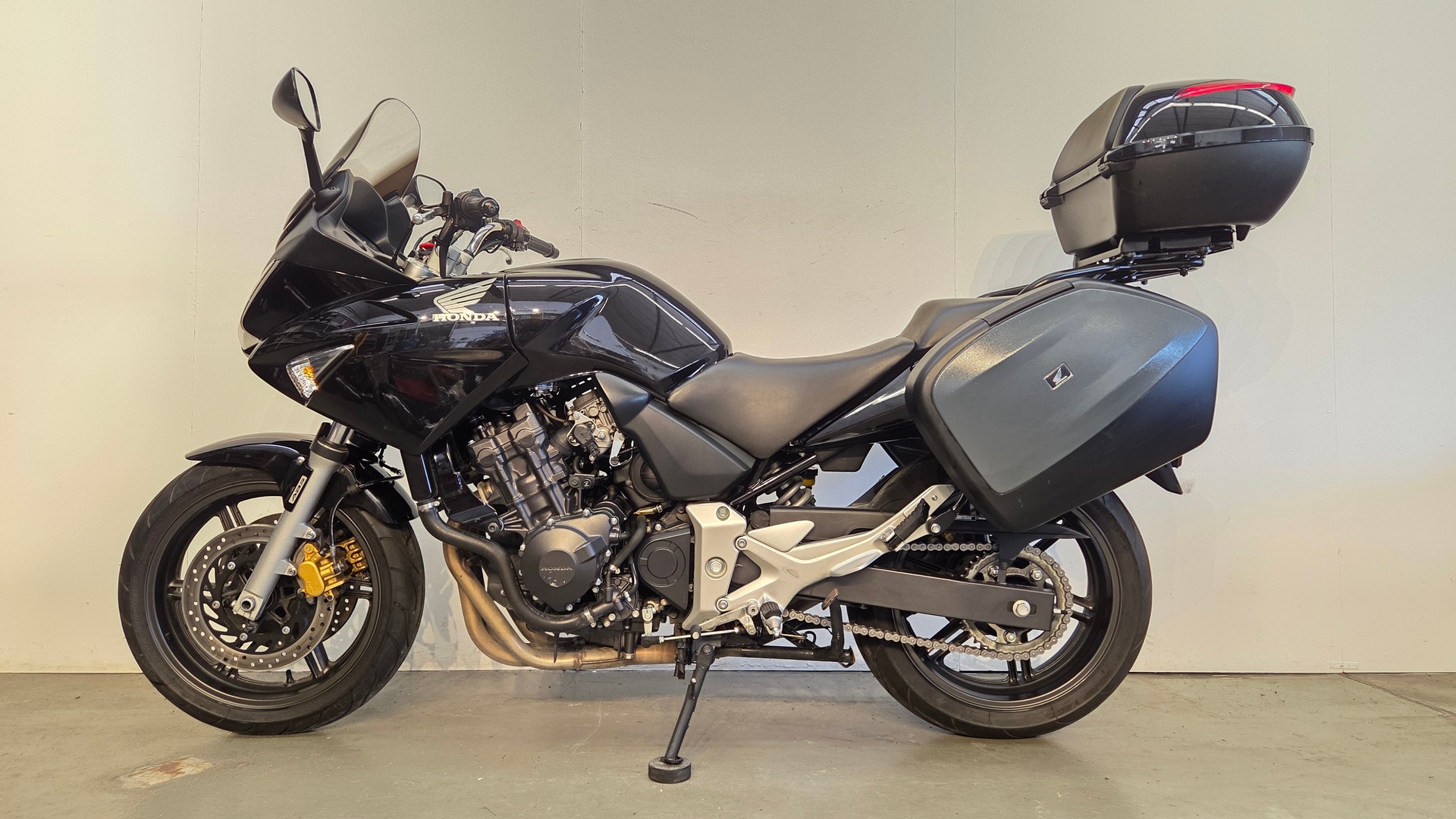 HONDA CBF 600 SA ABS-showroom-element-1