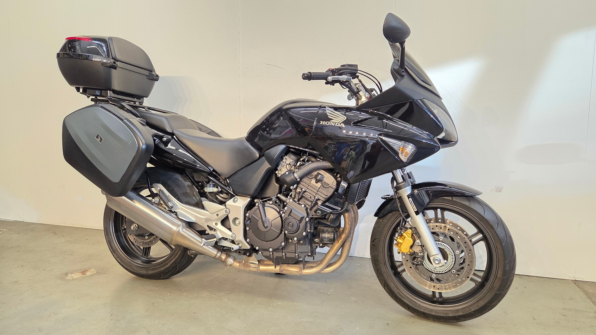 HONDA CBF 600 SA ABS-showroom-element-2