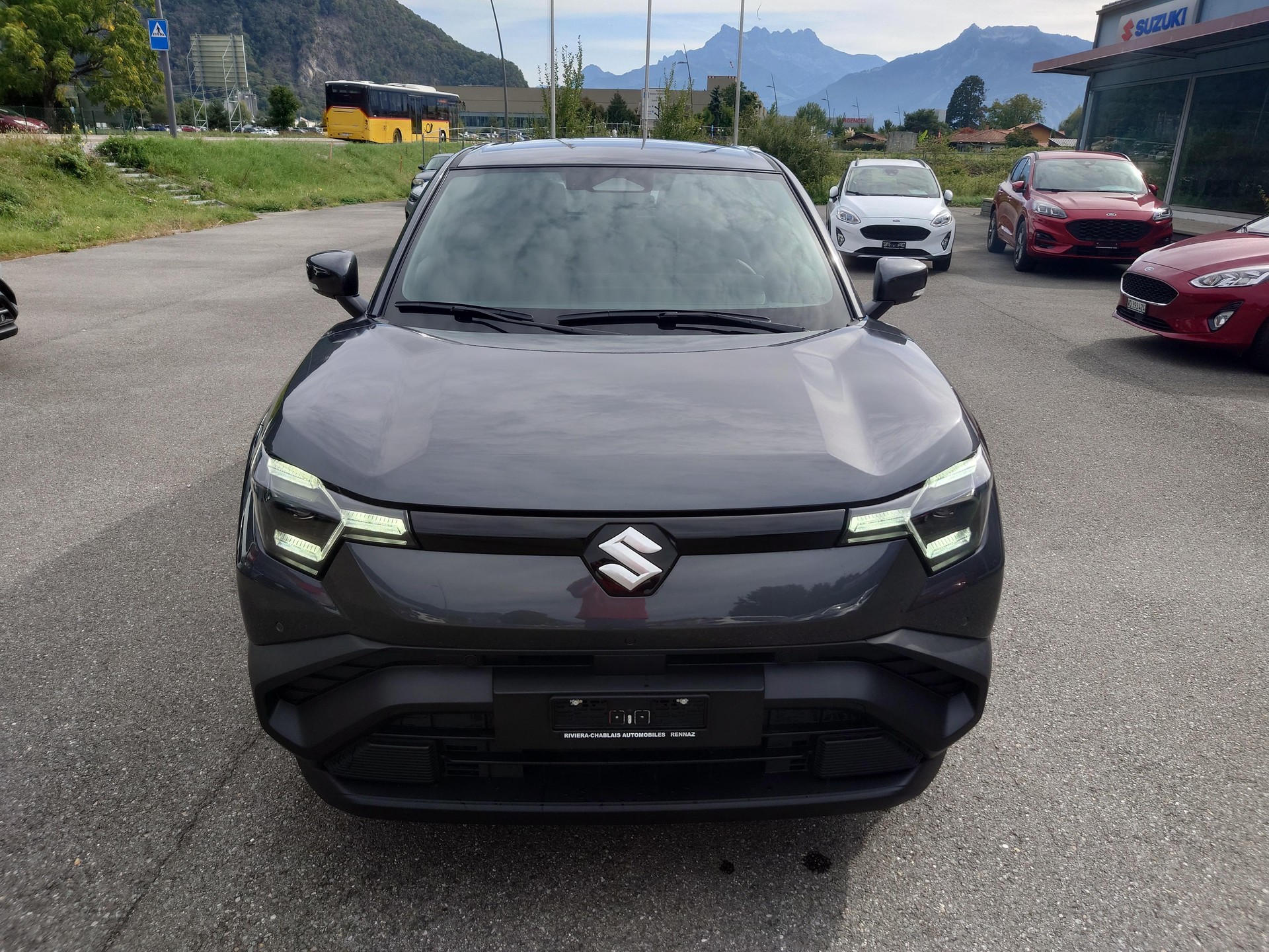 SUZUKI e Vitara Piz Sulai 4x4-image-2