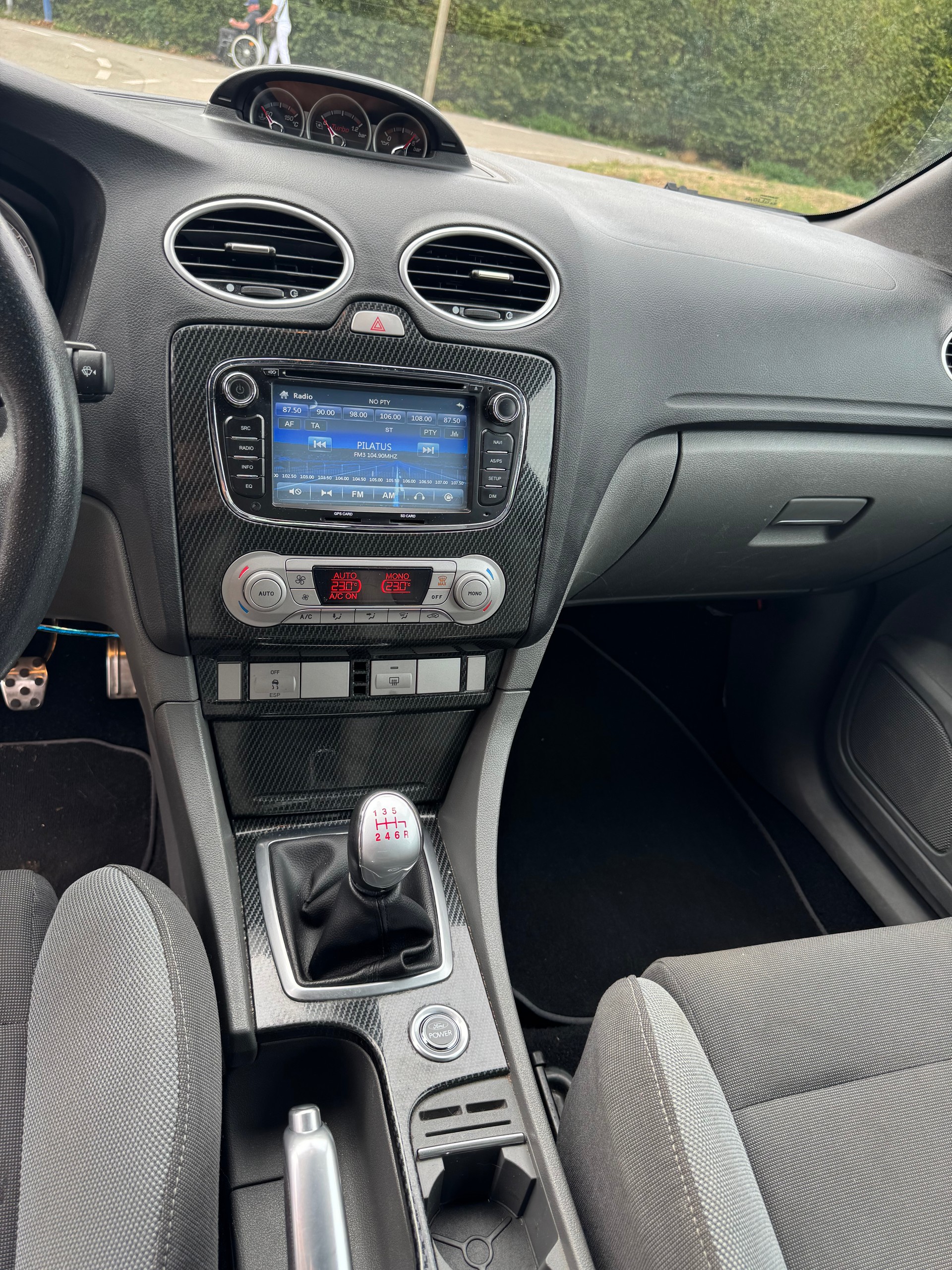 FORD Focus 2.5 Turbo ST-image-5