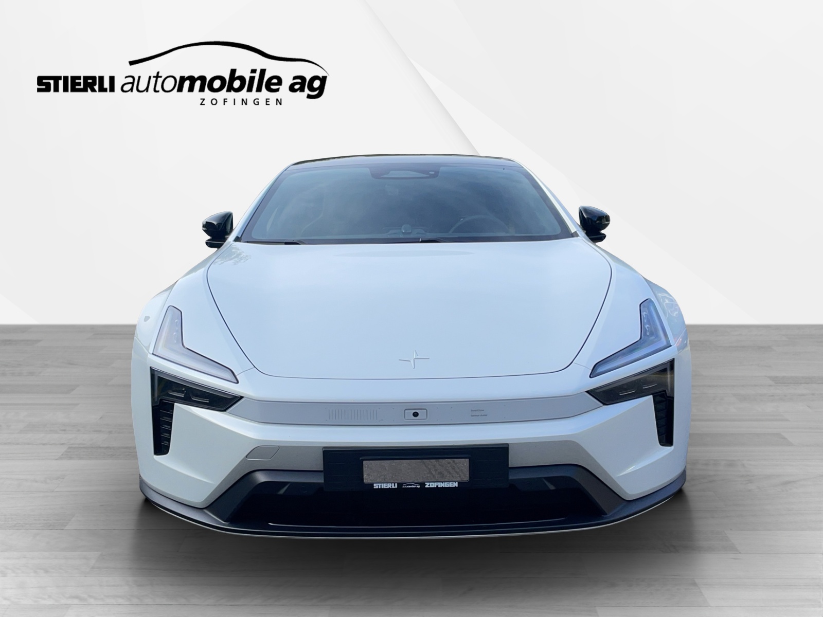 POLESTAR 5 Performance Launch Edition-showroom-element-1