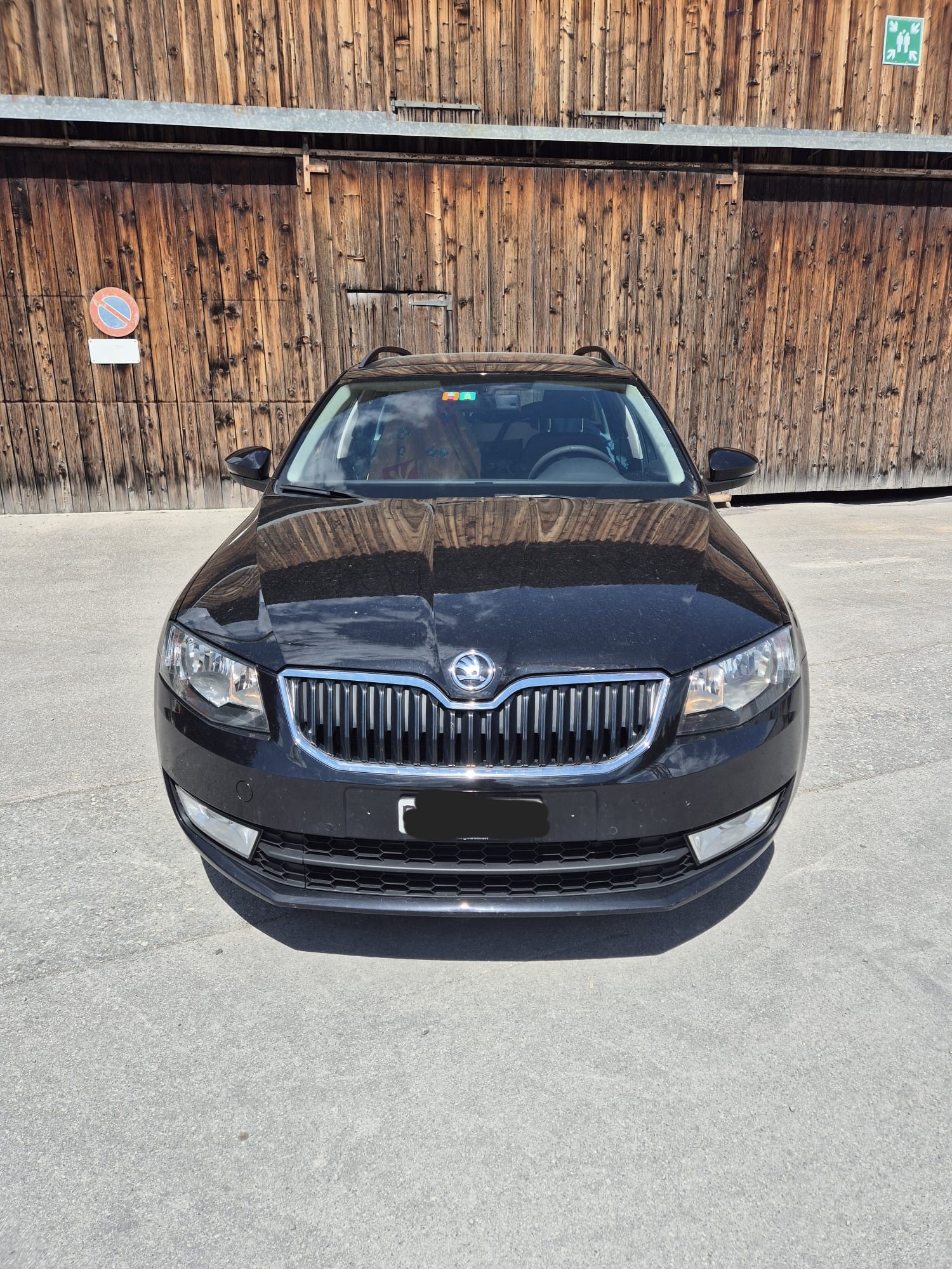 SKODA Octavia Combi 2.0 TDI L&K 4x4-image-2